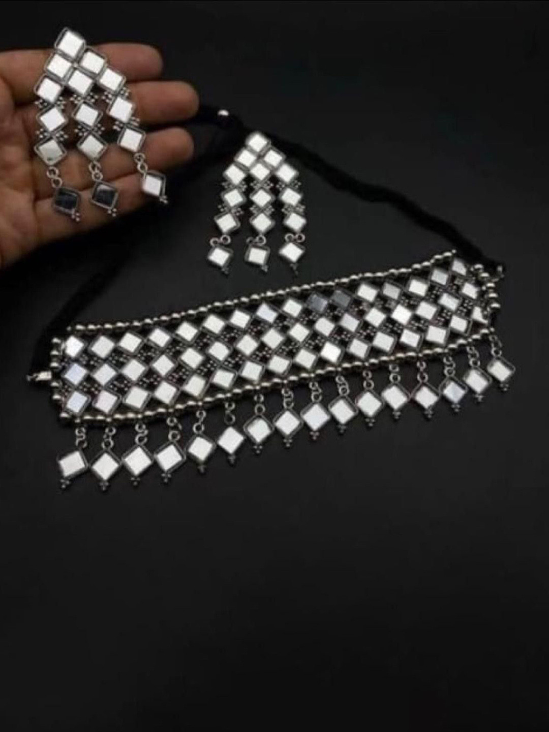 DEGHLAM Silver-Plated Mirror Choker Jewellery Set