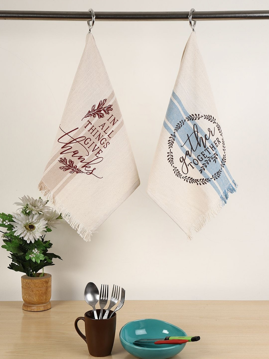 Jamio Firati Off White & Maroon 2 Pieces Printed Pure Cotton Kitchen Towels