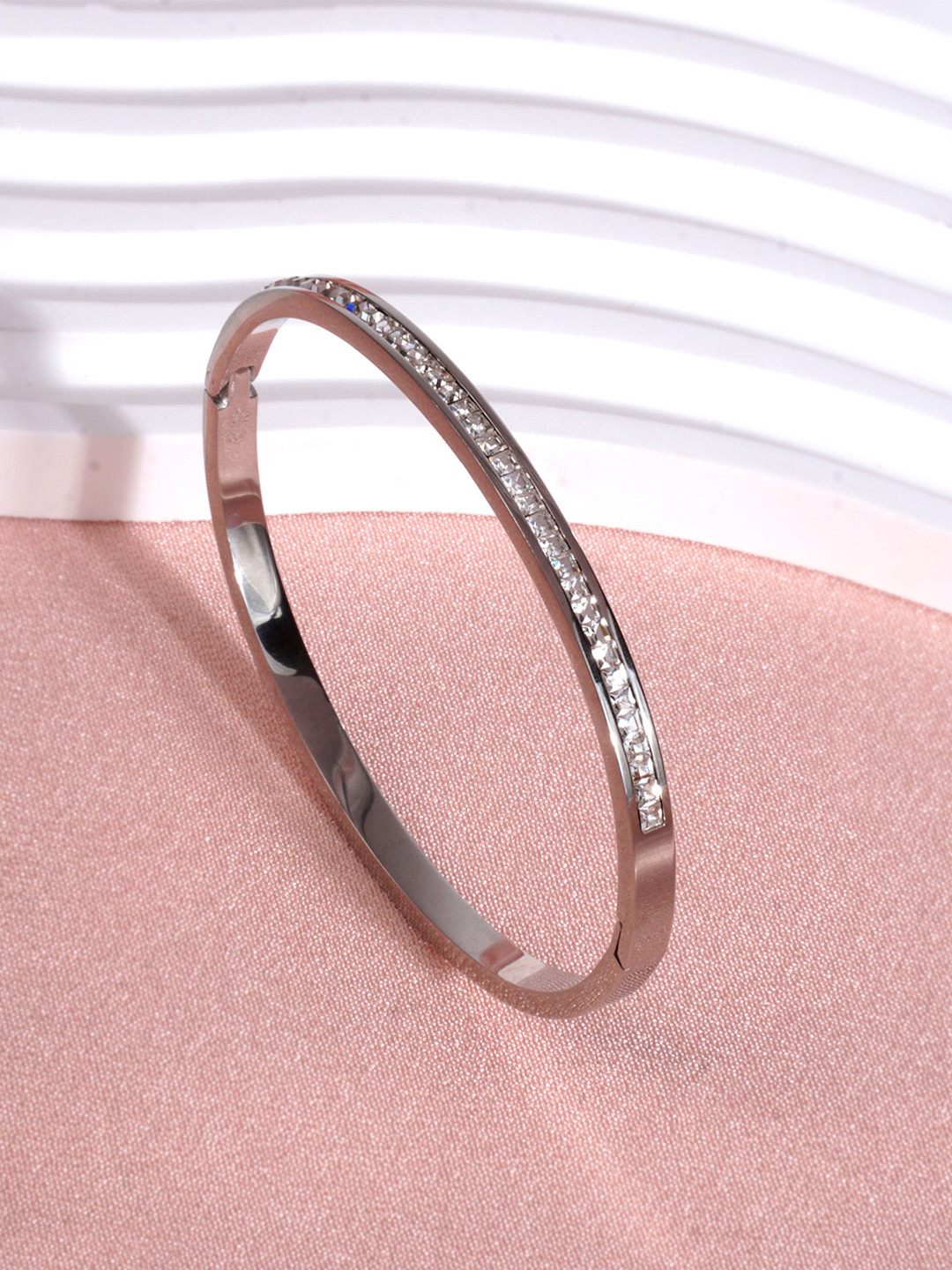 AQUASTREET 18K Rhodium Plated Waterproof Antitarnish Channel-set Bangle Bracelet