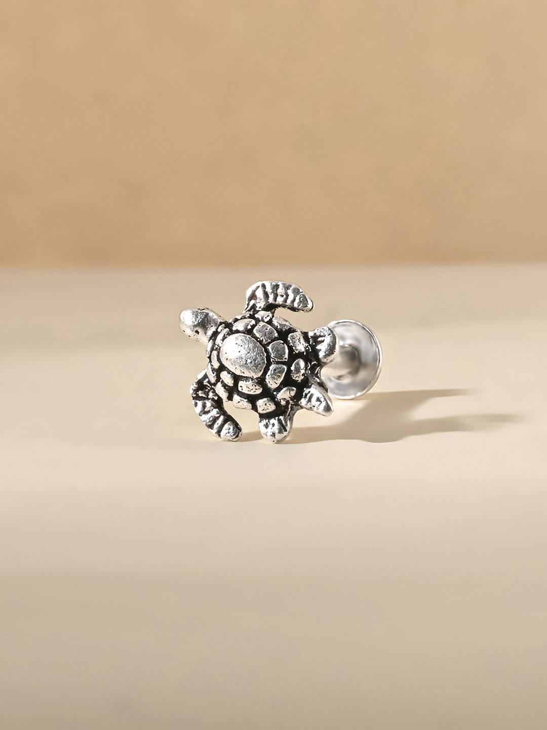 TOUCH925 Oxidised Criss Cross 925 Pure Silver Fortune Tortoise Stud Nosepin