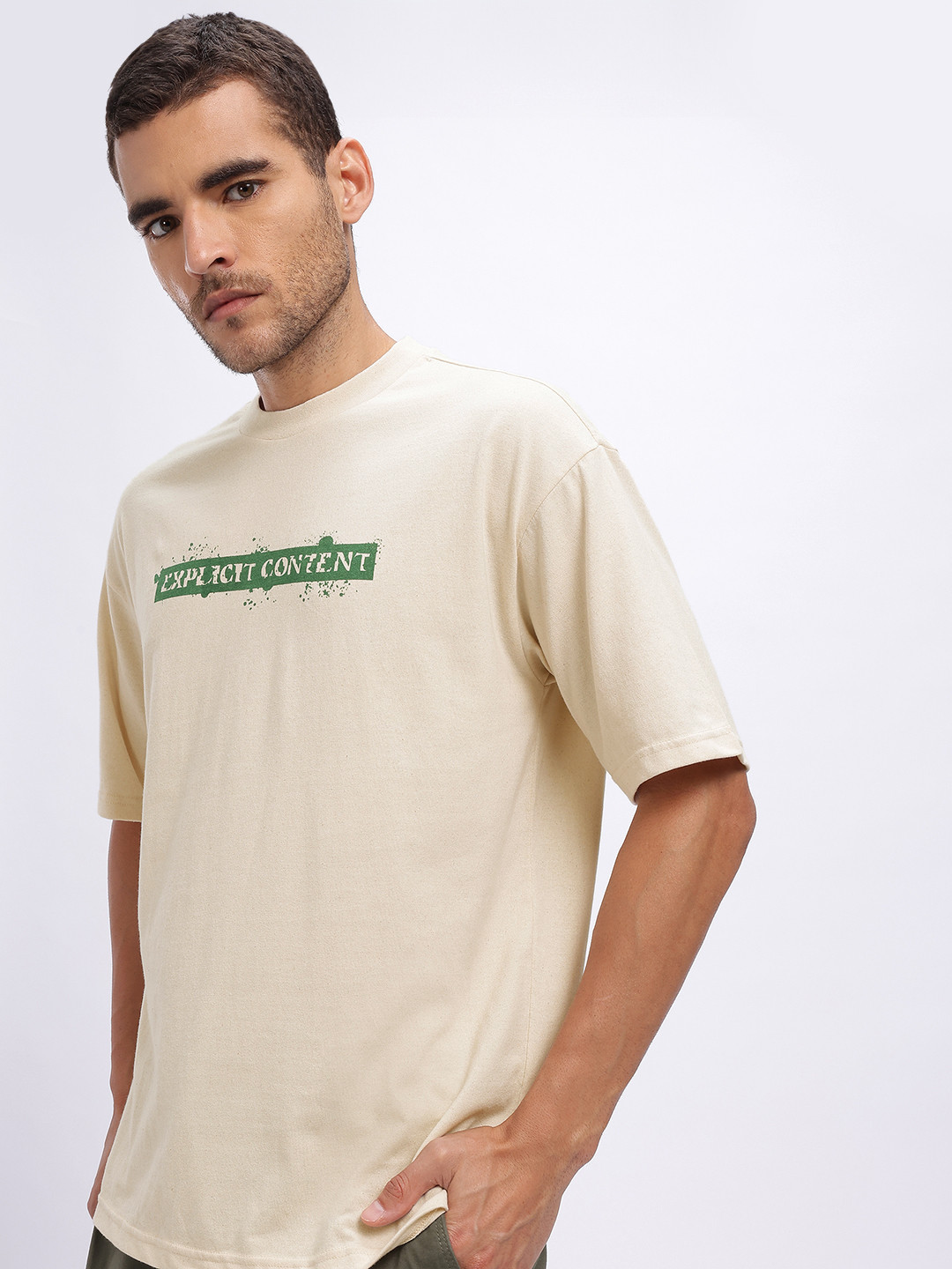 glitchez Men Typography Printed Relaxed T-shirt