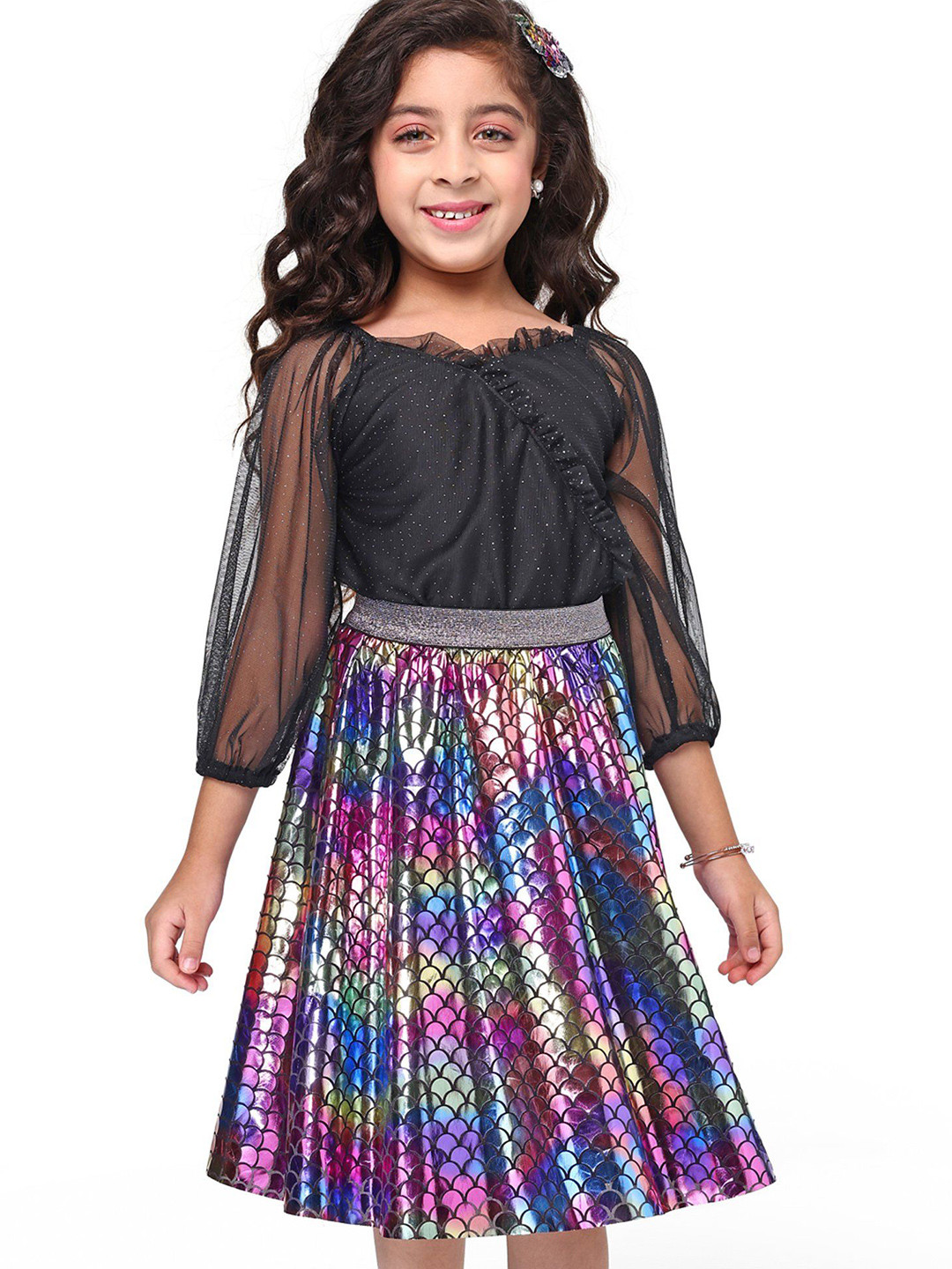 Hola Bonita Girls Embellished V-Neck Three-Quarter Sleeves Top With Skirt
