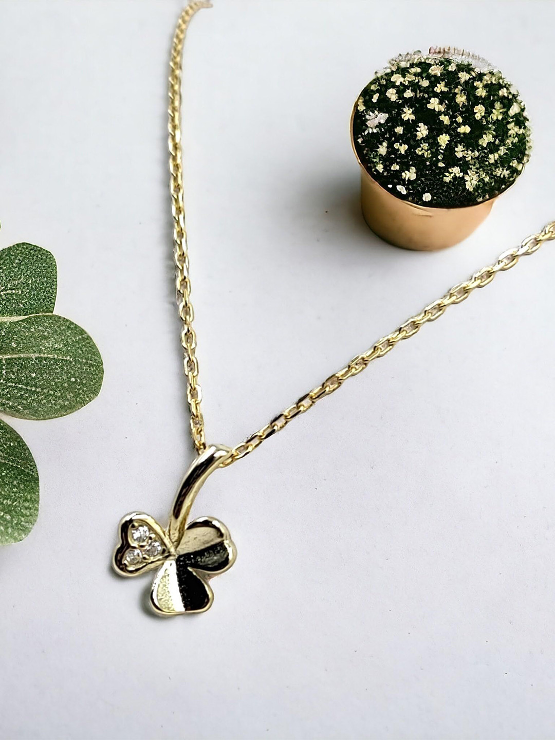 AMONROO 925 Sterling Silver CZ Studded Tiny Flower Charm Pendant With Chain