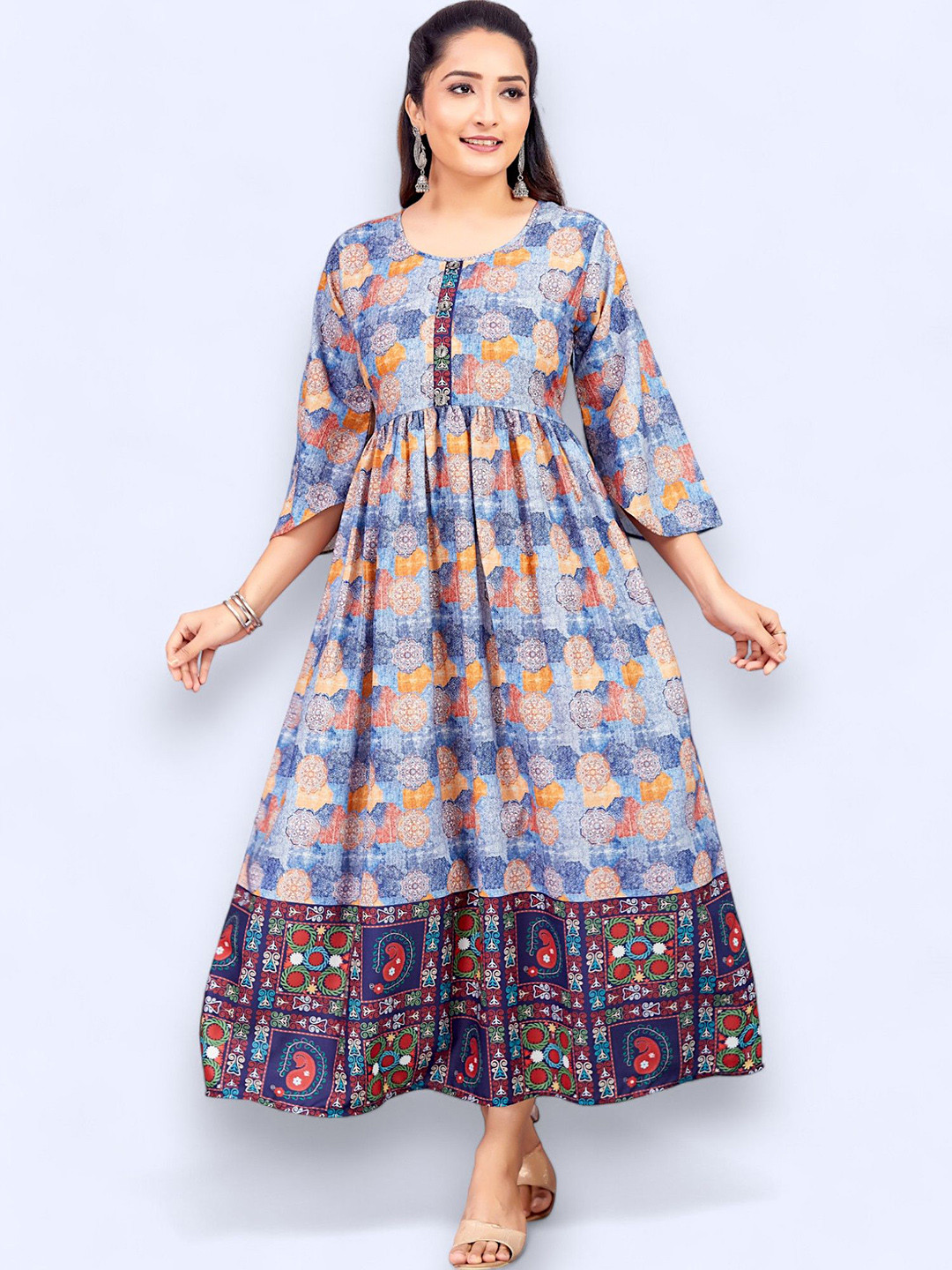 PAMPER YOURSELF Women Floral Printed Sequinned Floral Anarkali Kurta