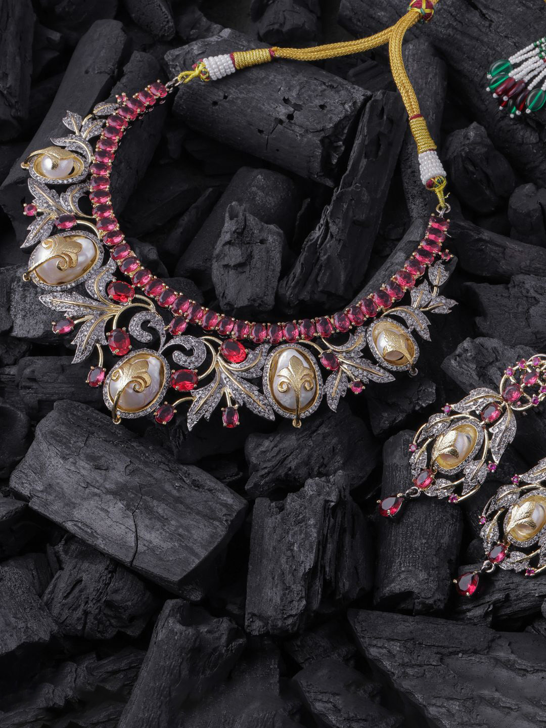 NIRAMYA JEWELS Stones Studded Floral Jewellery Set