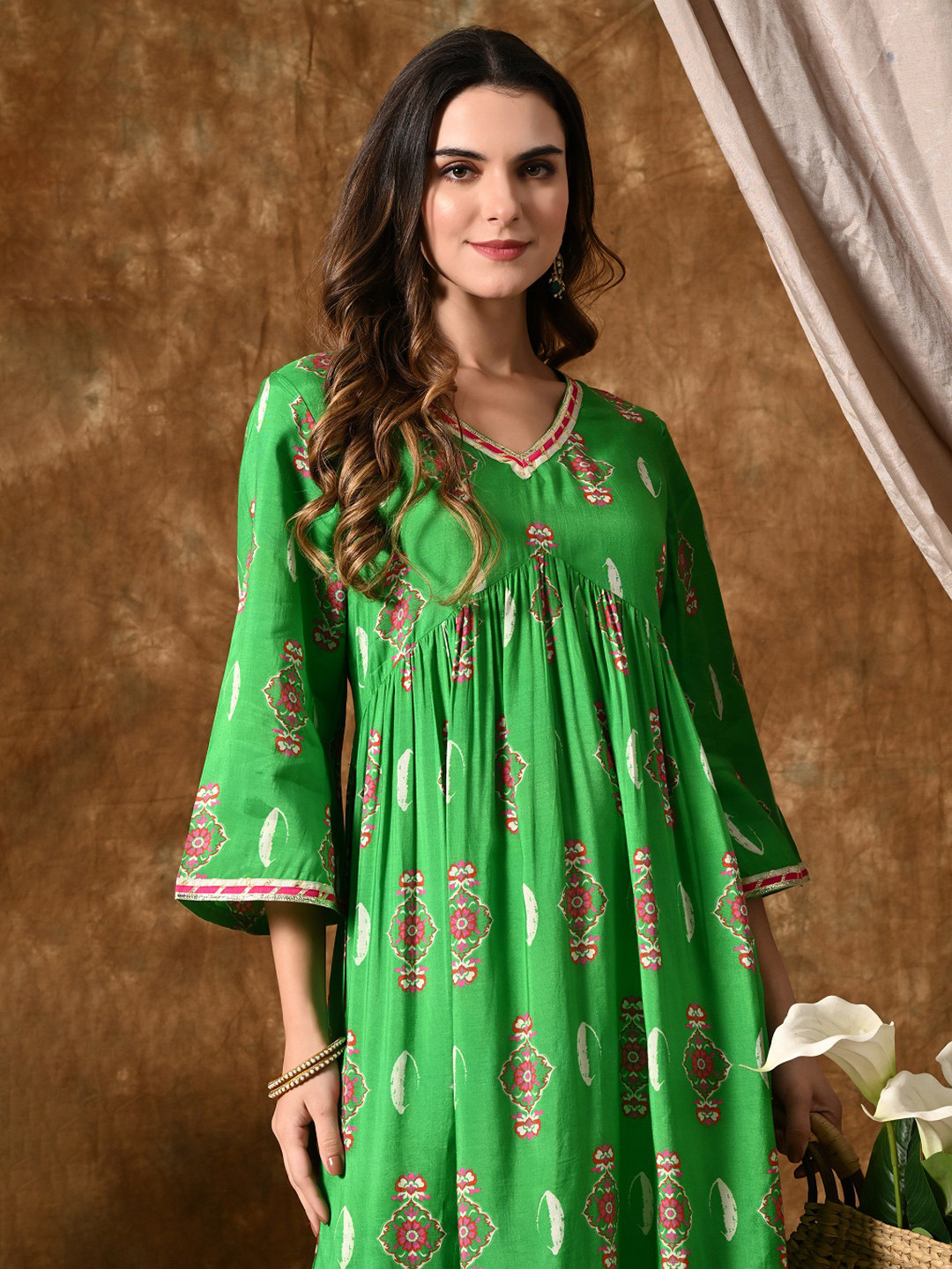 YELLOW PARROT Women Ethnic Motifs Thread Work Anarkali Kurta