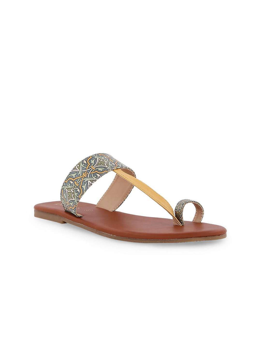 Kanvas Women Mughal Printed Kolhapuri Flats