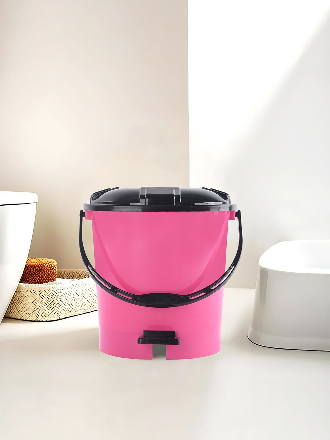 Kuber Industries Pink & Black 7 Ltr Plastic Dustbin for Home with Pedal, Lid & Handle