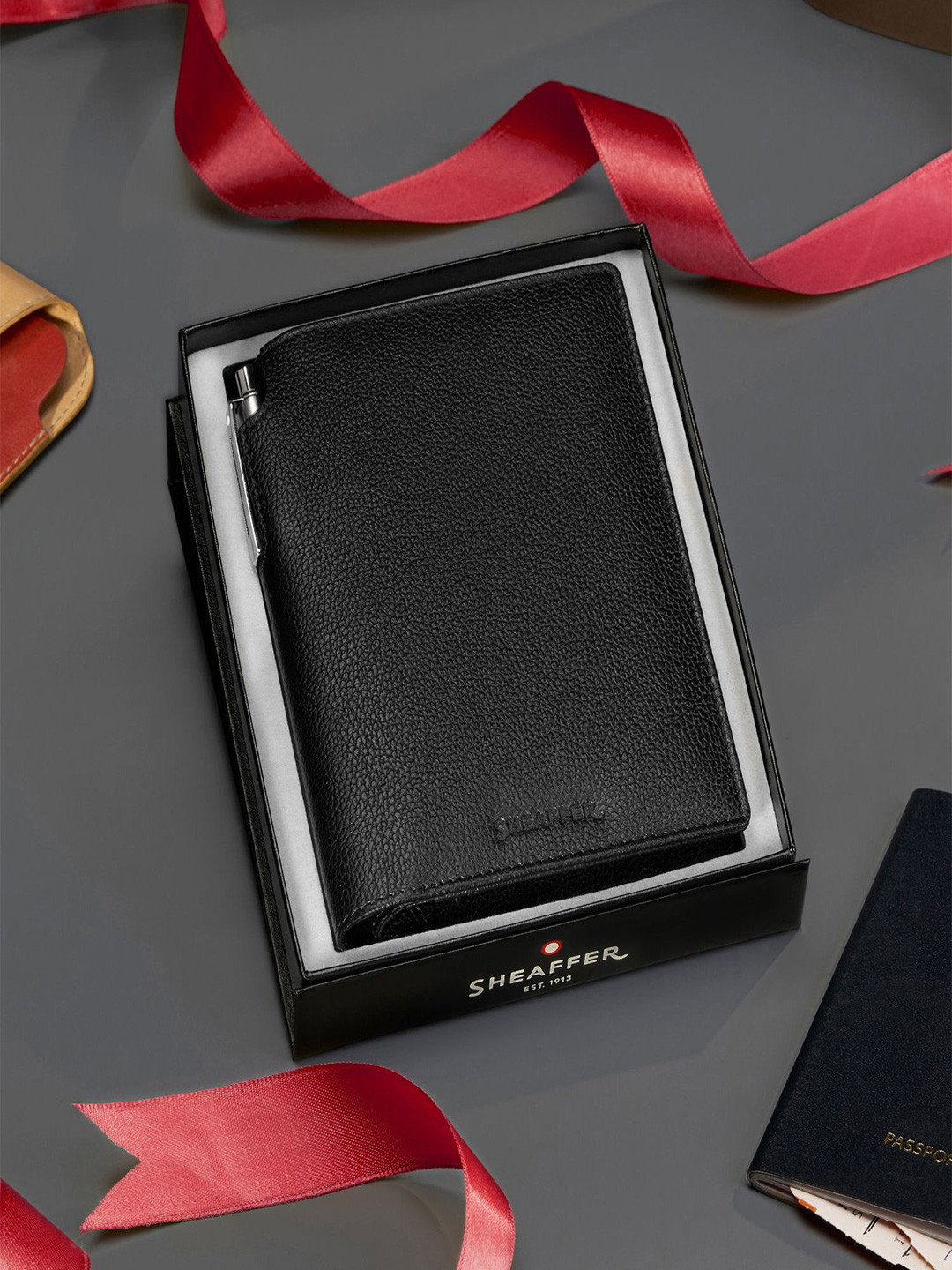 Sheaffer Chrome with Chrome Trim G323 Sentinel Ballpoint Pen With Passport Holder Giftset