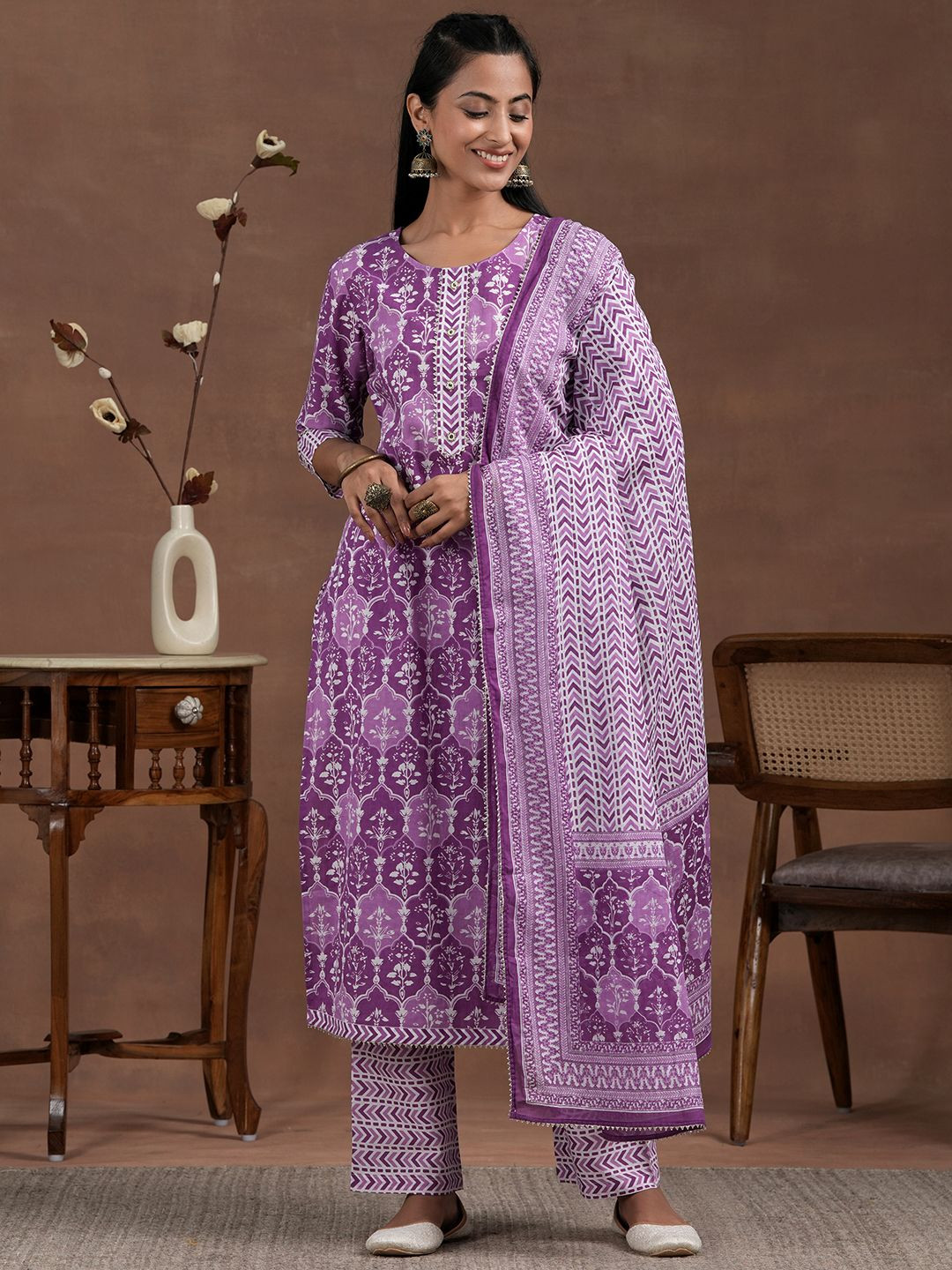 Libas Women Floral Printed Regular Gotta Patti Pure Cotton Kurta with Trousers & With Dupatta