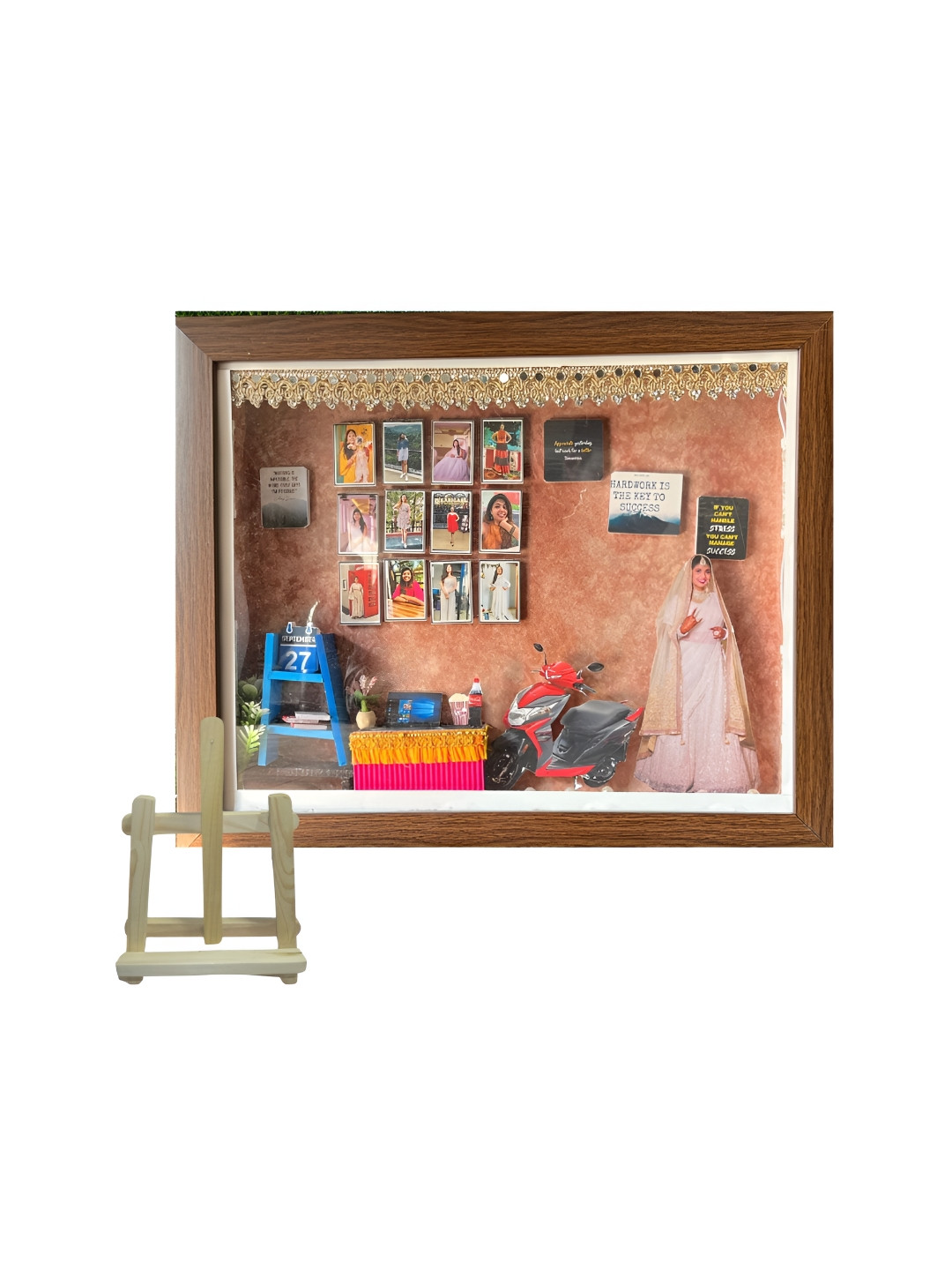 khushi kart Black & Red 8 to 12 Pieces Acrylic Table Photo Frames