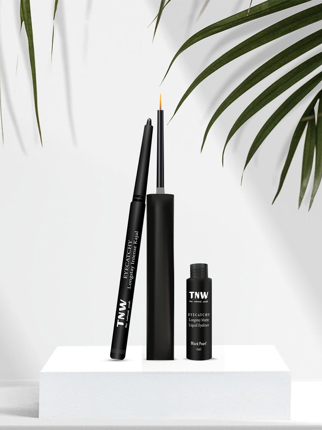 TNW the natural wash Set of Eyecatchy Longstay Eyeliner 4ml & Kajal 0.30g - Black Pearl