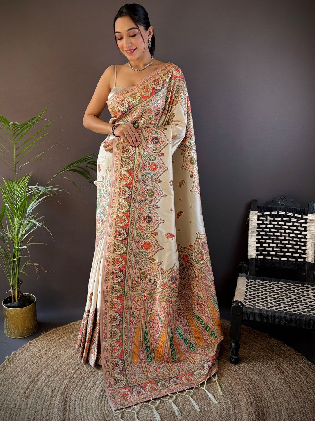 Panzora Woven Design Zari Pashmina Designer Saree