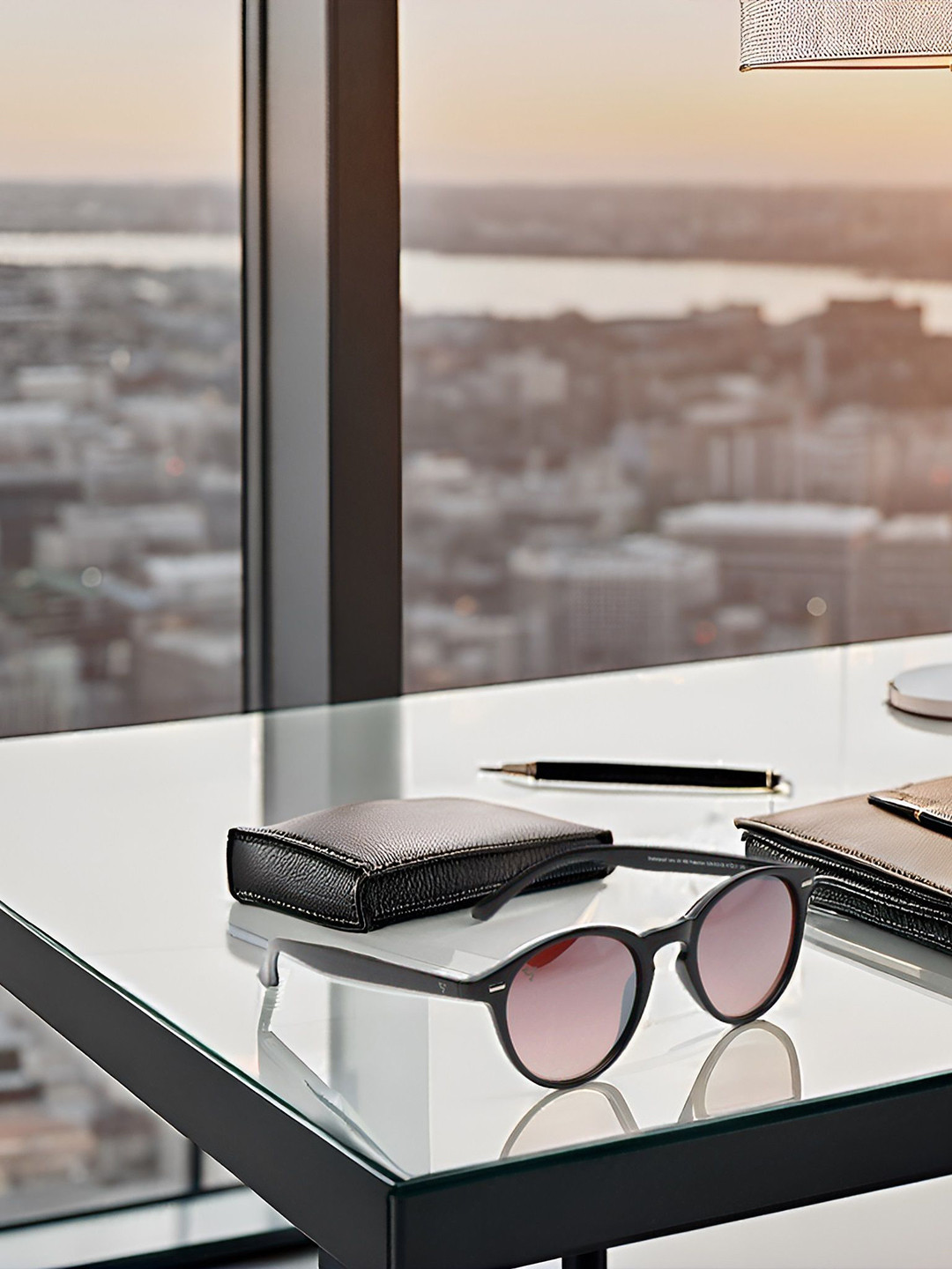 SUNNIES Unisex Round UV Protected Lens Sunglasses SNS-013-C8(E)-Black-Gradient.Mauve-5