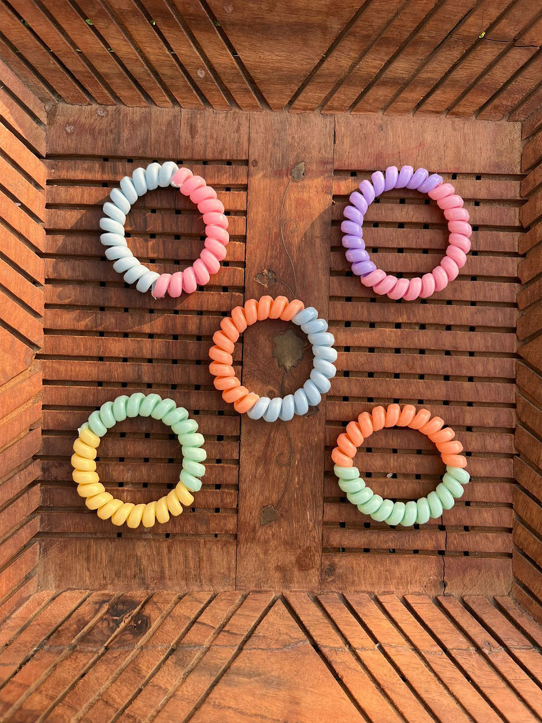 Radhya Accessories Women Dual tone Spiral Hair Ties Pack of 5