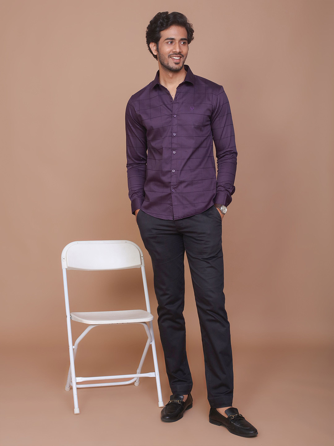 RAVINIK Men India Slim Fit Windowpane Checked Casual Shirt