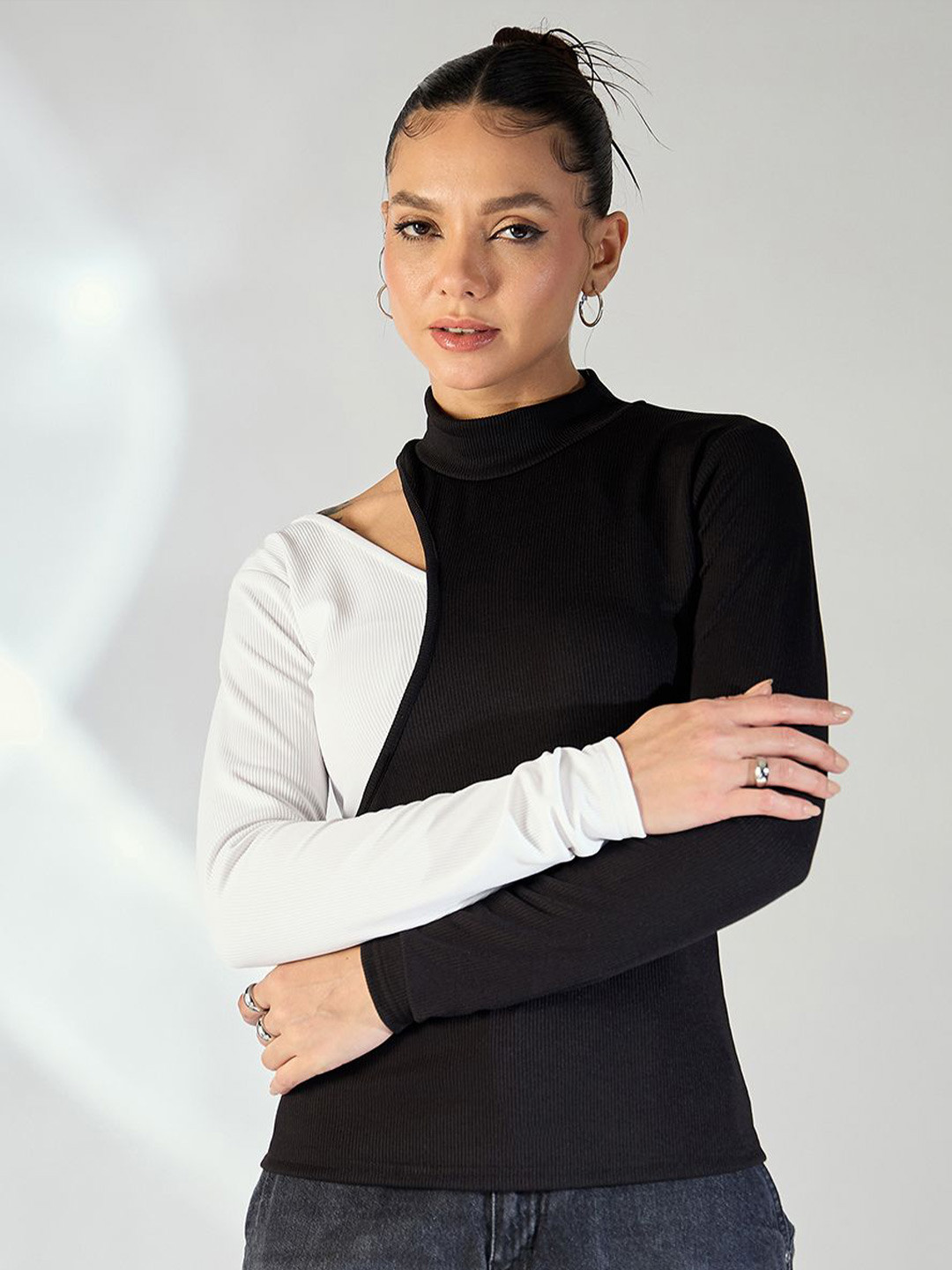 Uptownie Dual Tone Cutout To