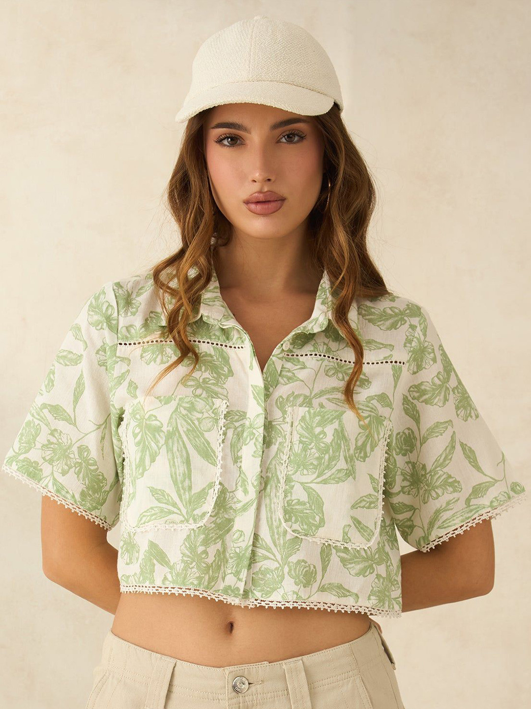 Virgio Linen Cropped Boxy Fit Lace Shirt