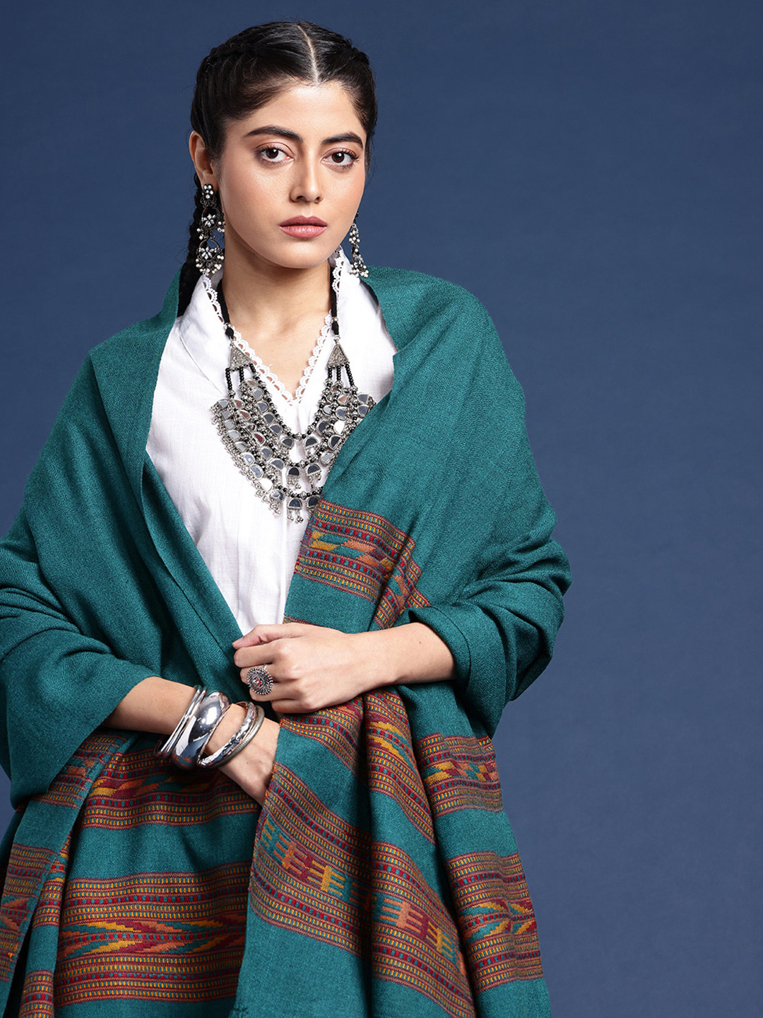 Taavi Geometric Woven Design Kullu Shawl