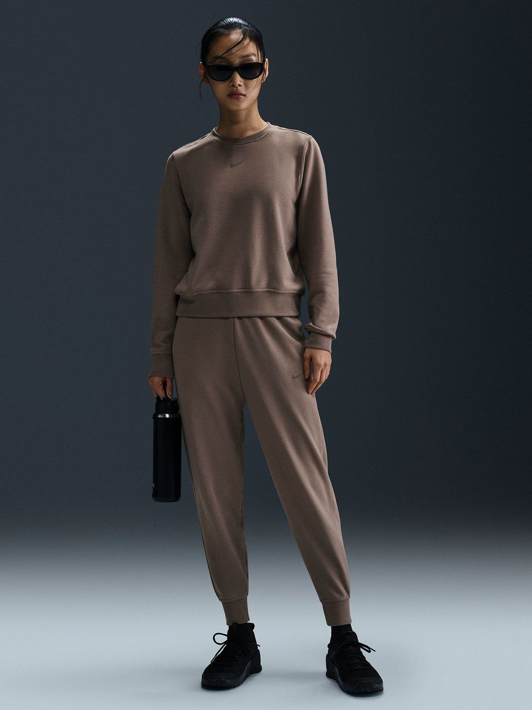 Nike Women Pullover Sweatshirt