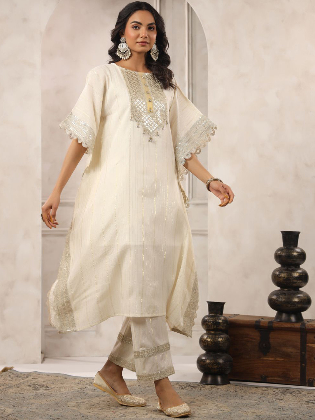 Jaipur Morni Women Regular Pure Cotton Kurta with Trousers
