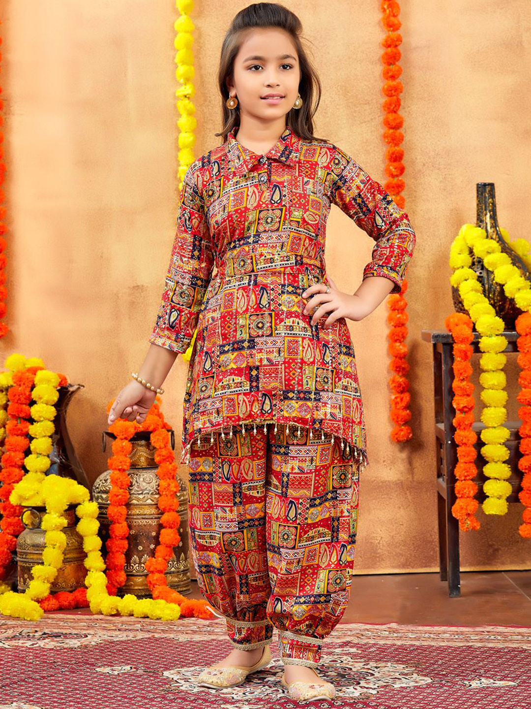 Aarika Girls Paisley Printed Regular Pure Cotton Kurta with Patiala