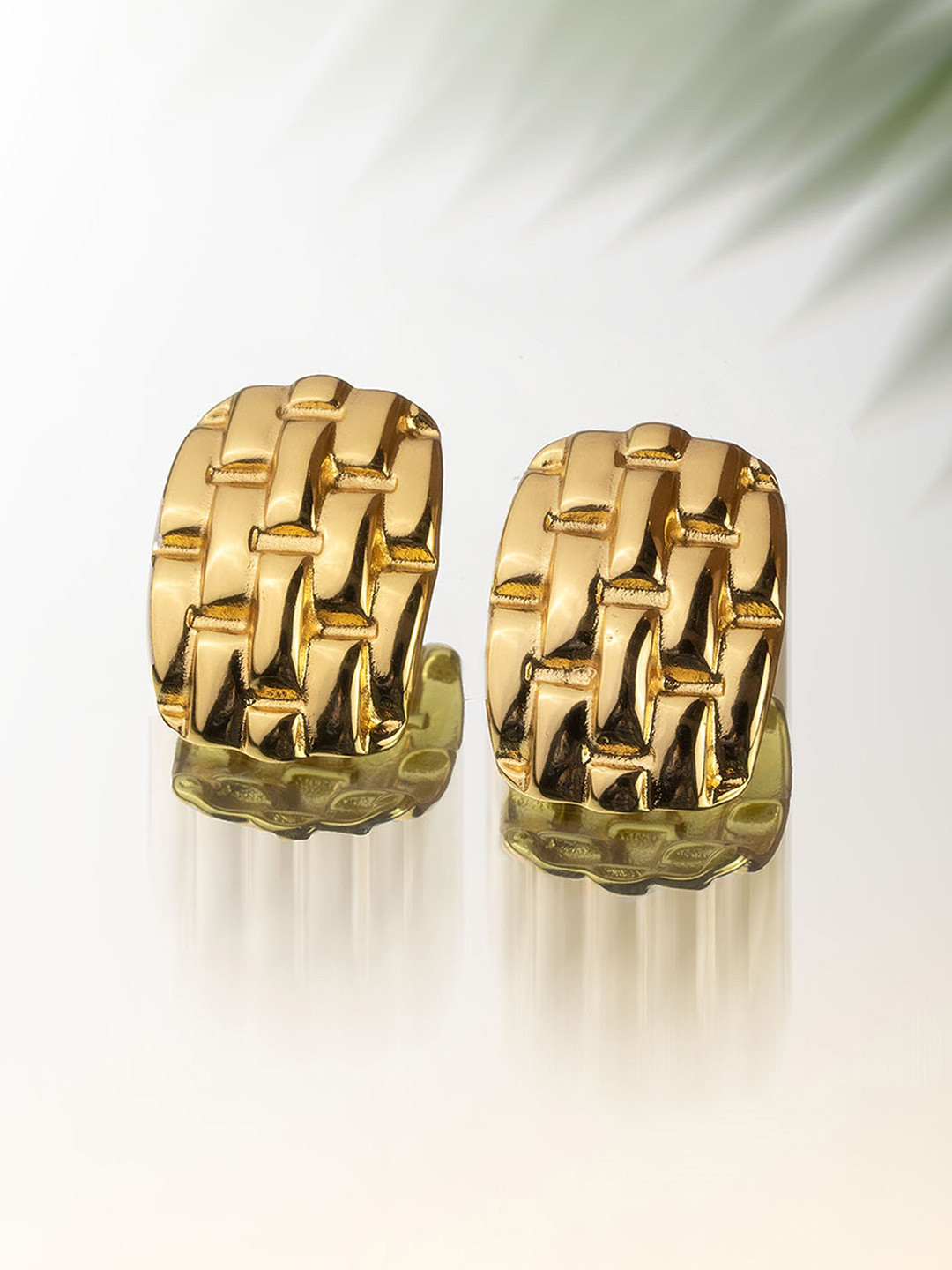 Mesmerize Quilted 18K Gold Plated Stud Earrings