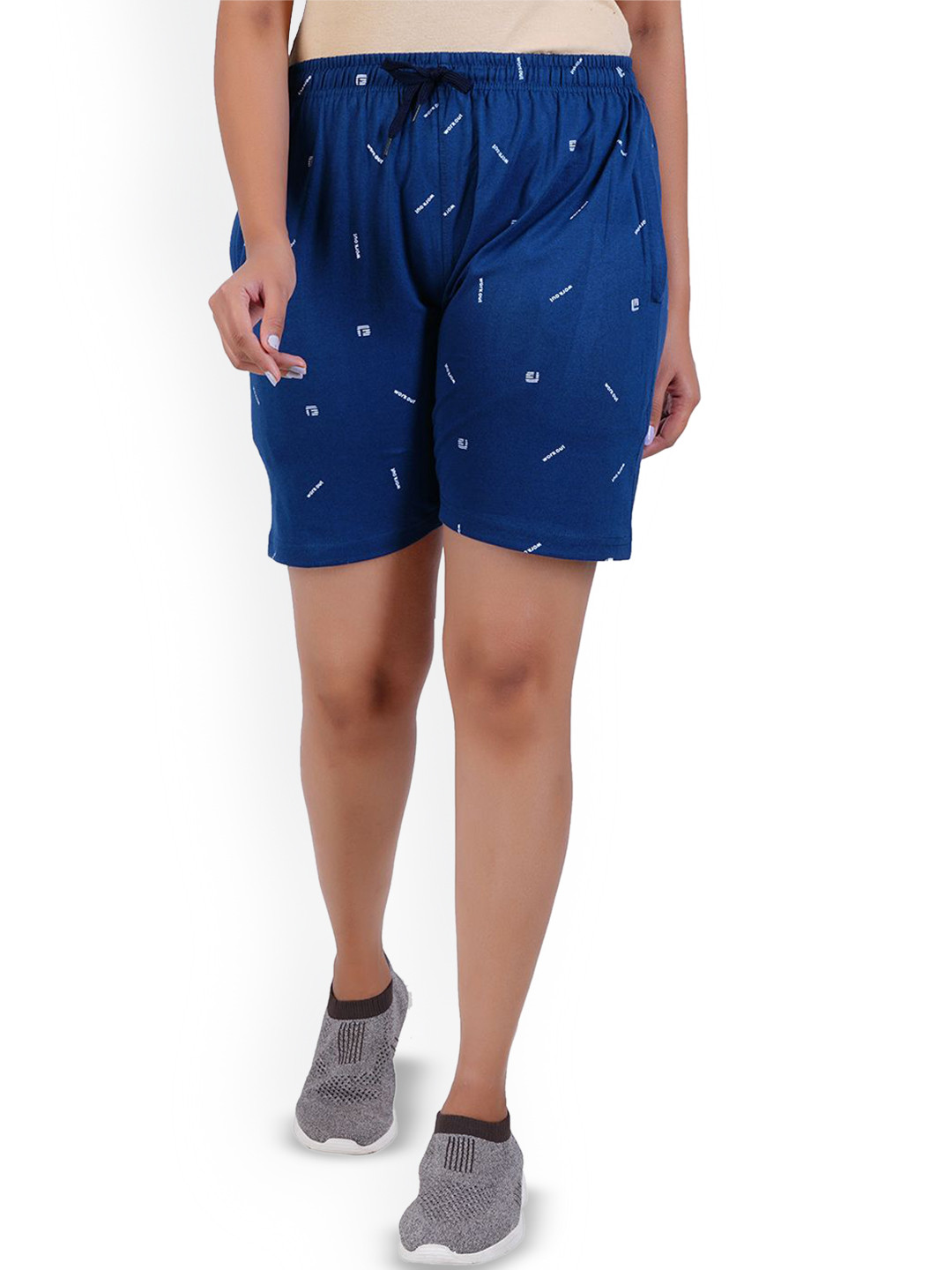 GUIDE Women Cotton Printed Regular Fit Shorts