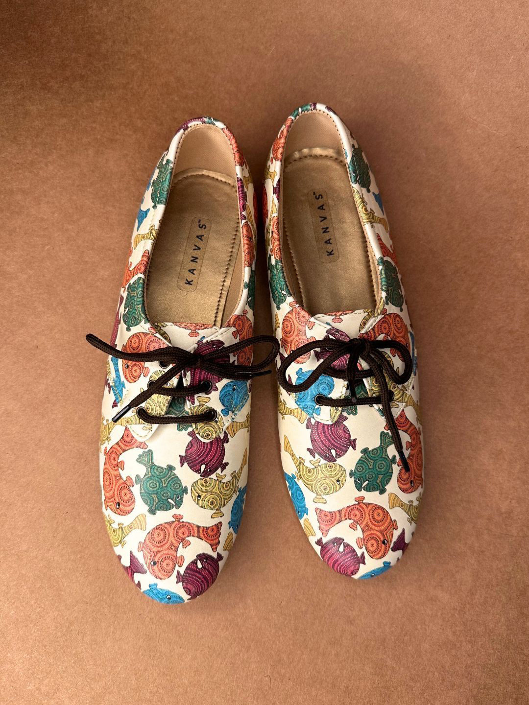 Kanvas Women Vrddhi Bhil Art Lightweight Oxford Shoes