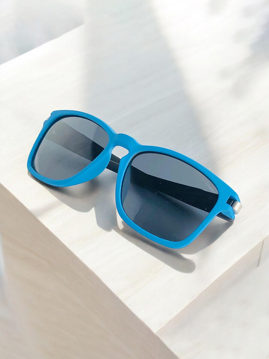 The Roadster Lifestyle Co Unisex Square Sunglasses & UV Protected Moto x2 blue mono