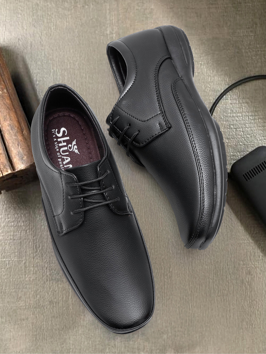 SHUAN Men Textured Lace-Ups Formal Derbys
