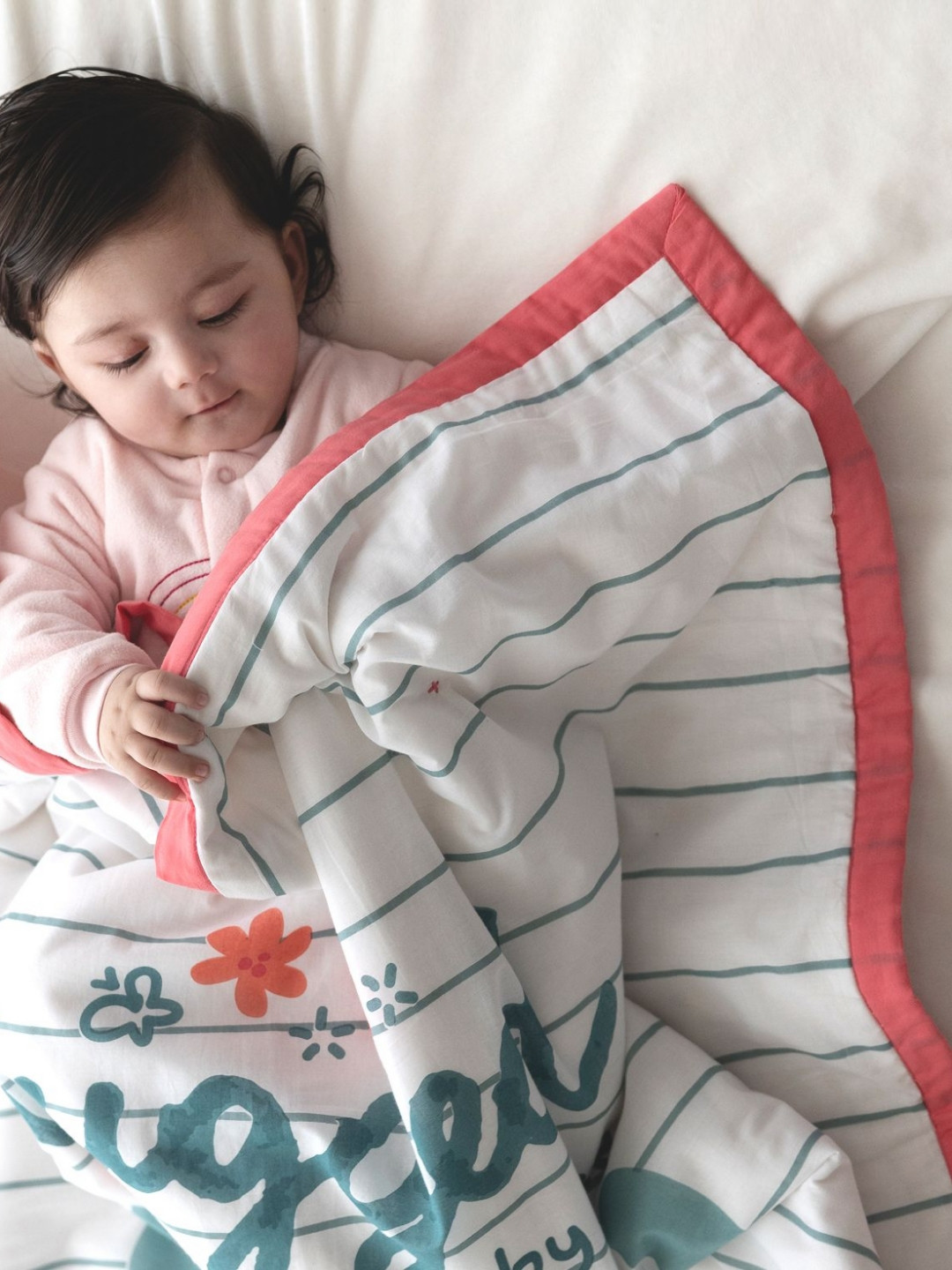 TIDY SLEEP Pink & White Floral Printed Mild Winter 210 GSM Single Bed Quilt