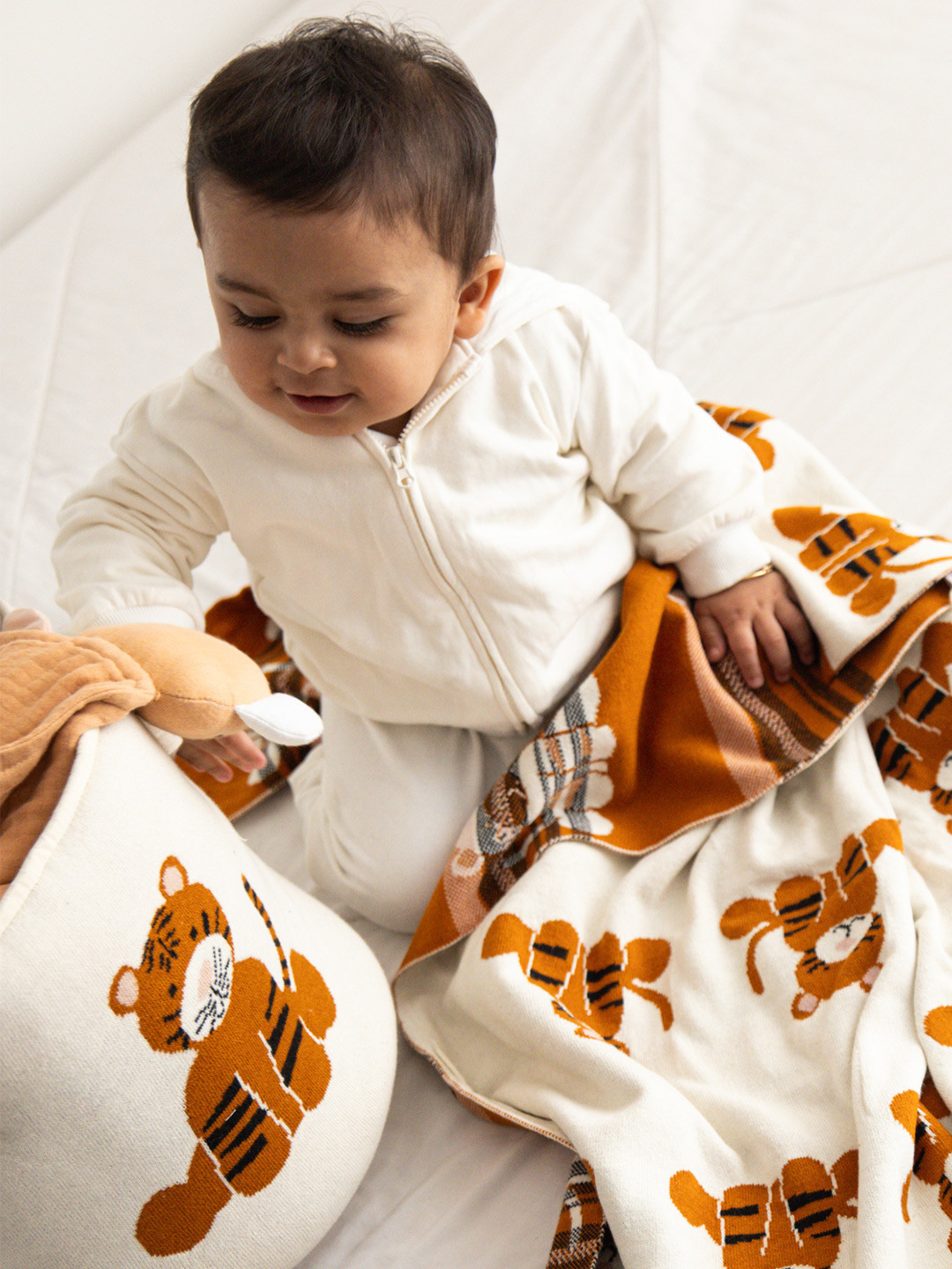 TIDY SLEEP Brown Tiger Printed Cotton Mild Winter 210 GSM Single Bed Blanket