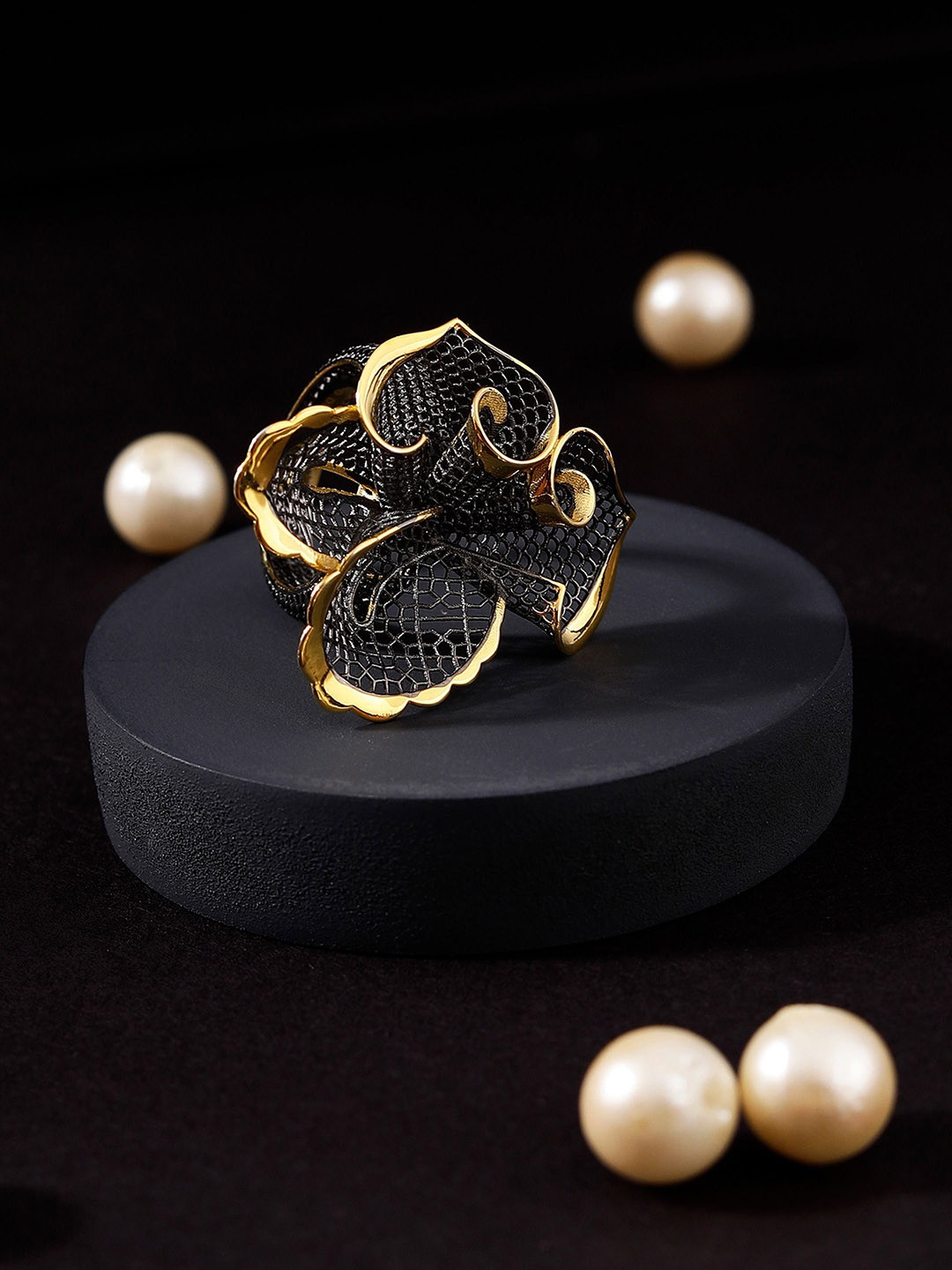 DIAVO 18KT Gold Plated Blossom in the Midnight Finger Ring