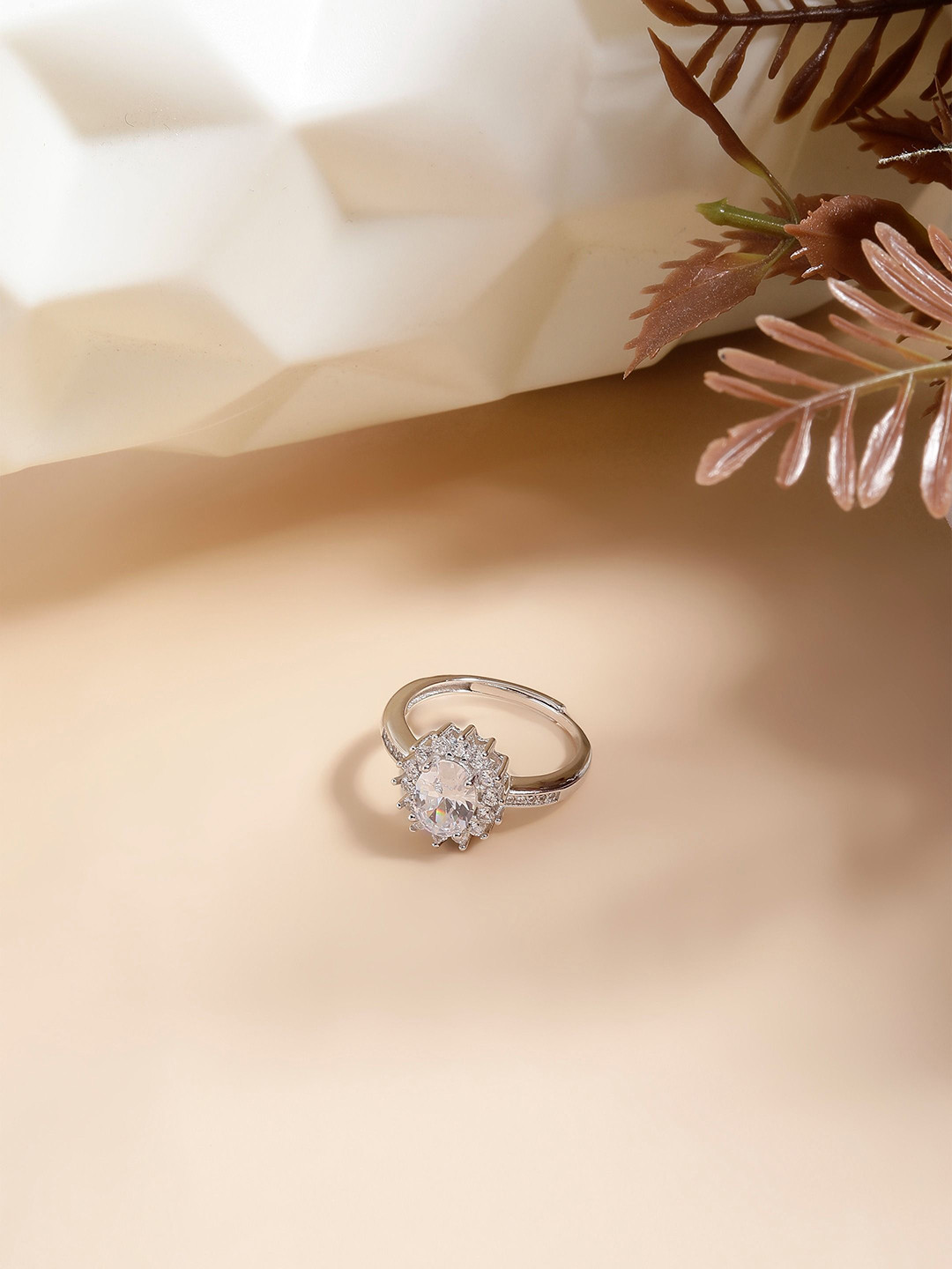 DIAVO Stones-Studded Minimalist Crown Finger Ring