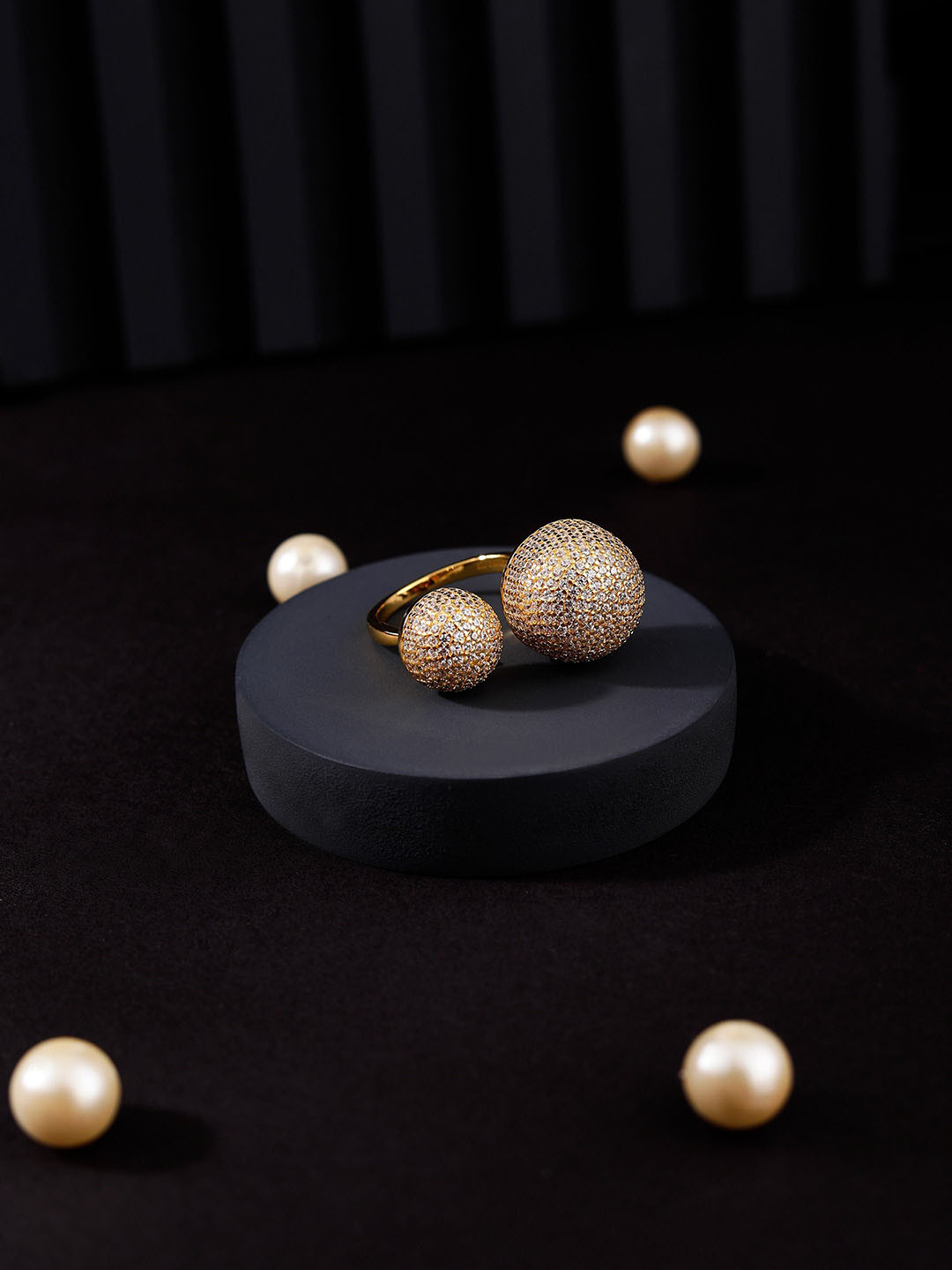 DIAVO Gold-Plated Stones-Studded Dazzle Sonata Finger Ring