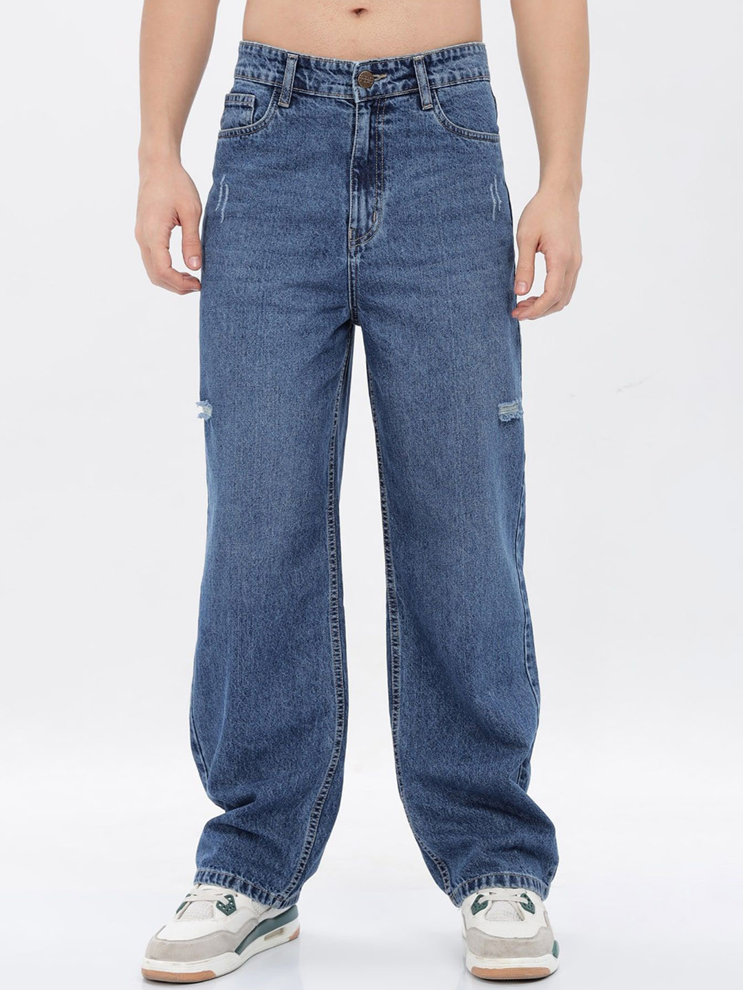 TBS- THE BARGAIN STREET Men Classic Baggy Fit Mid-Rise Light Fade Low Distress Jeans