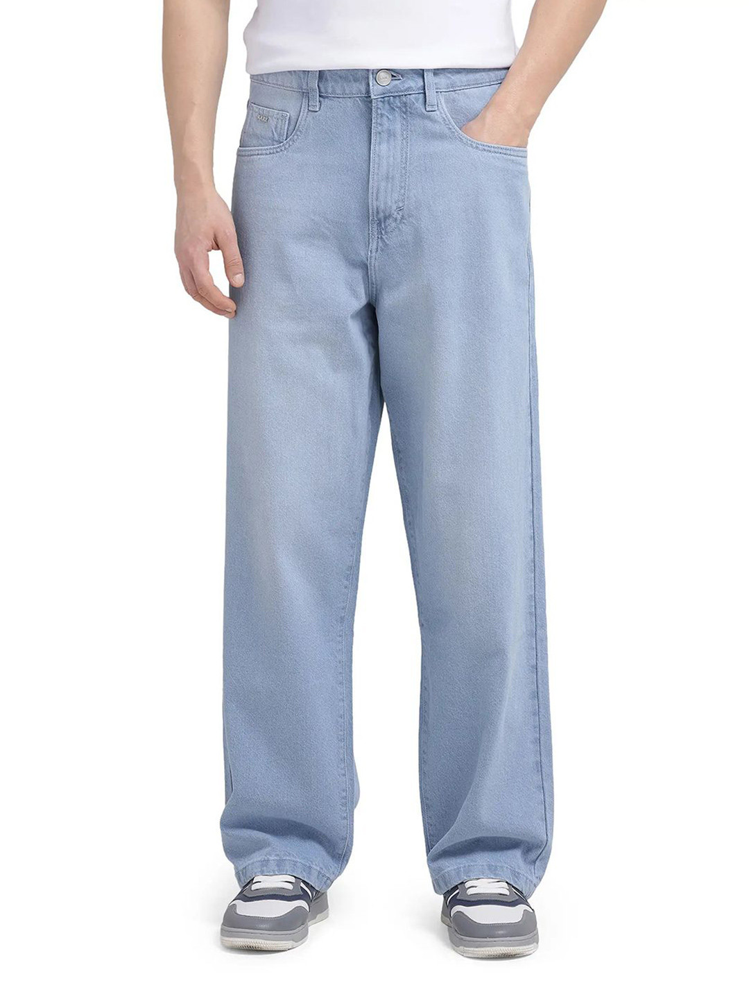 RARE RABBIT Men Bron Light Blue Comfort Baggy Mid-Rise Jeans