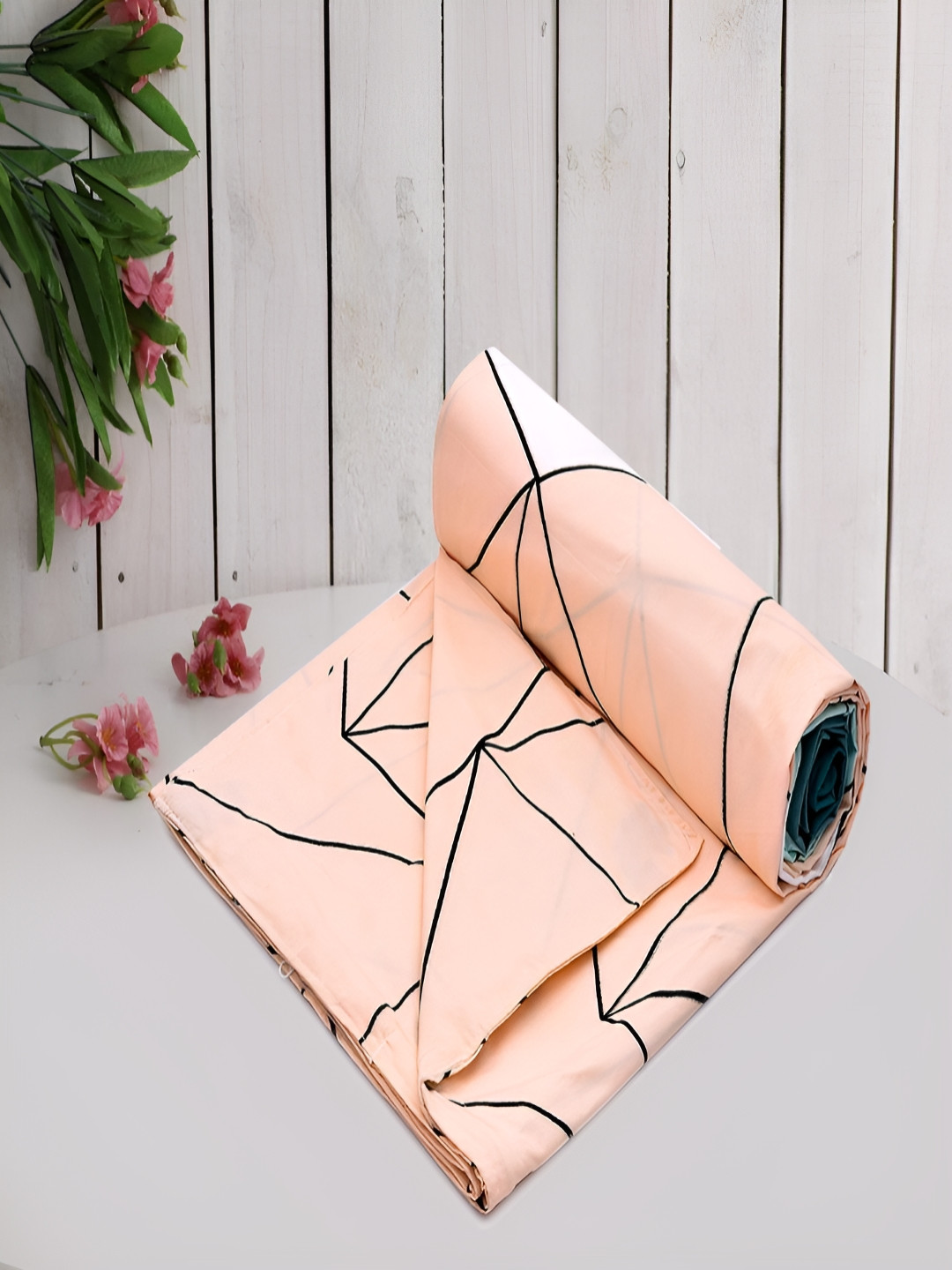 Myntra Elegant Homes Green & Cream Colored Printed Single Duvet Cover With Zipper