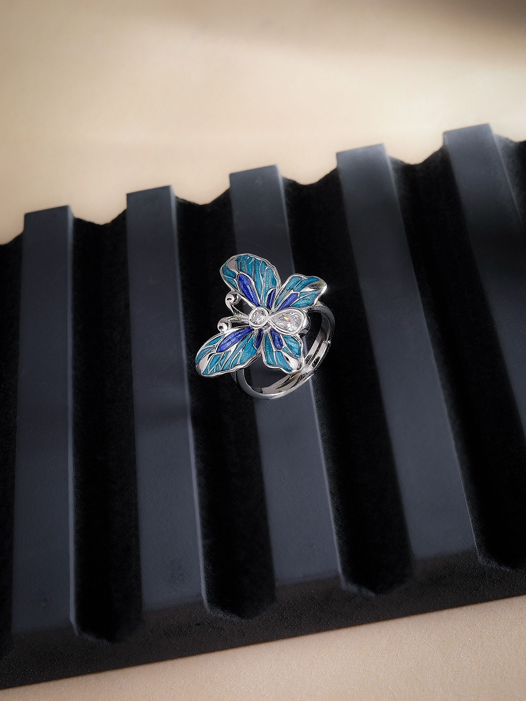 DIAVO Rhodium-Plated CZ Studded Azure Wings Sterling Silver Butterfly Finger Ring