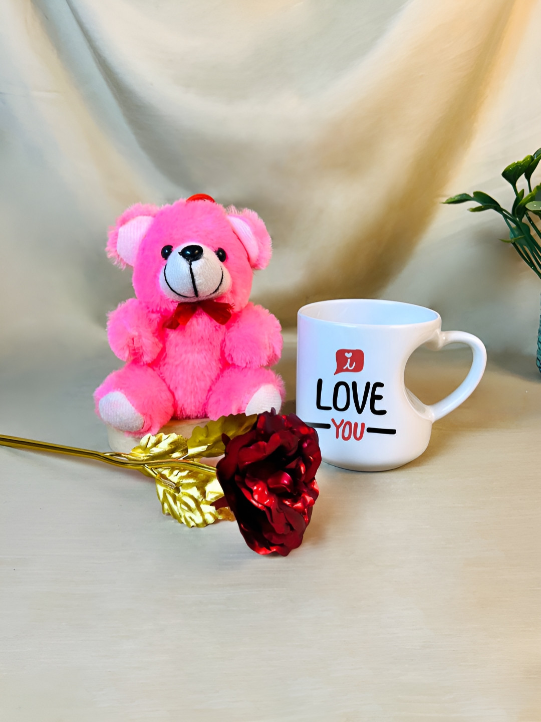 Giftii White & Pink Printed Mug With Teddy & Rose