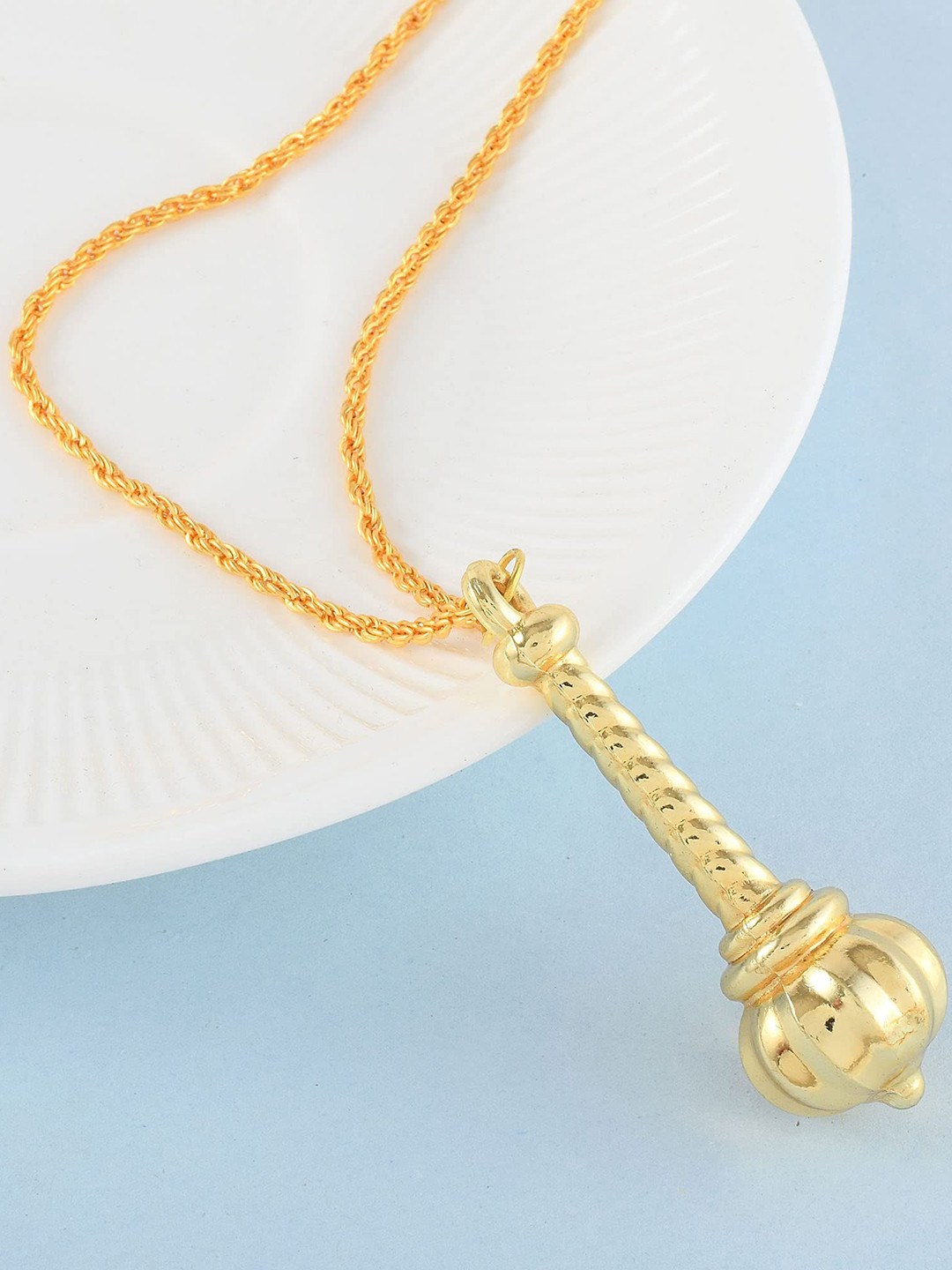 MEMOIR Gold-Plated Gada Pendant With Chain