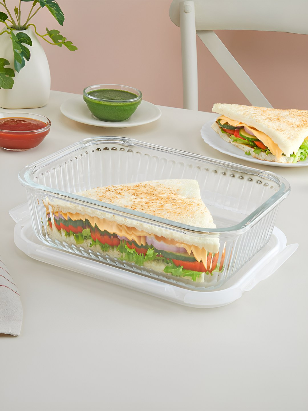 Borosil Fluted Klip N Store Transparent Borosilicate Glass Dishwasher Safe Clip-On Fridge Container-1.52L