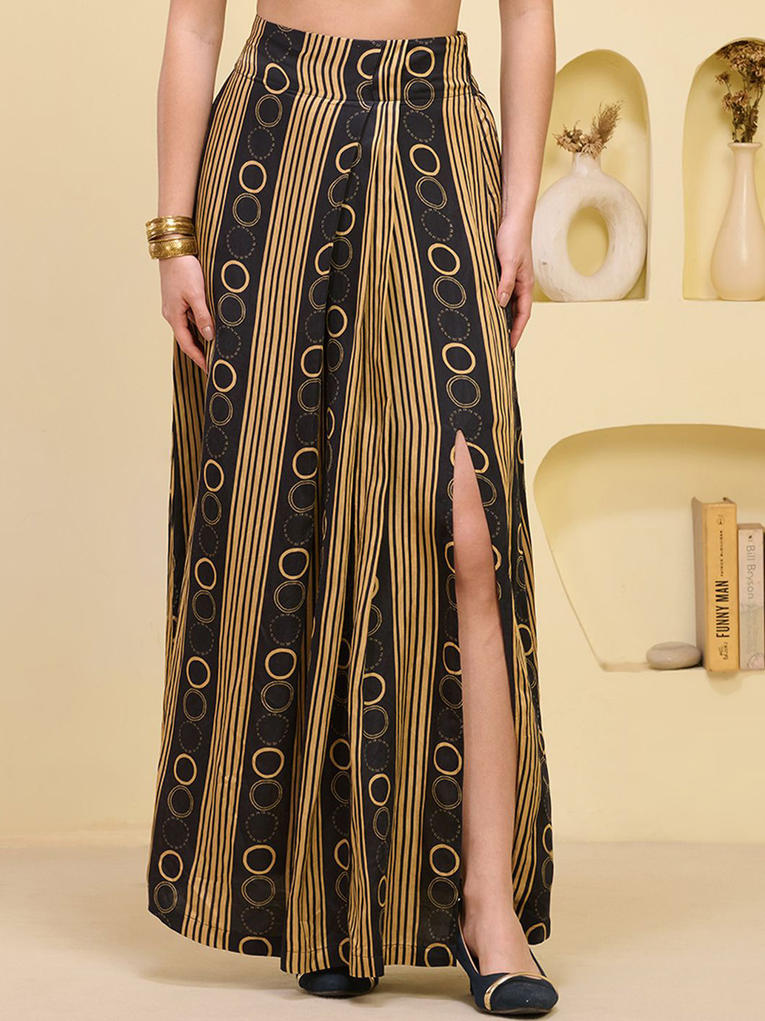 First Resort by Ramola Bachchan Women Stripe Printed Maxi Straight Skirt
