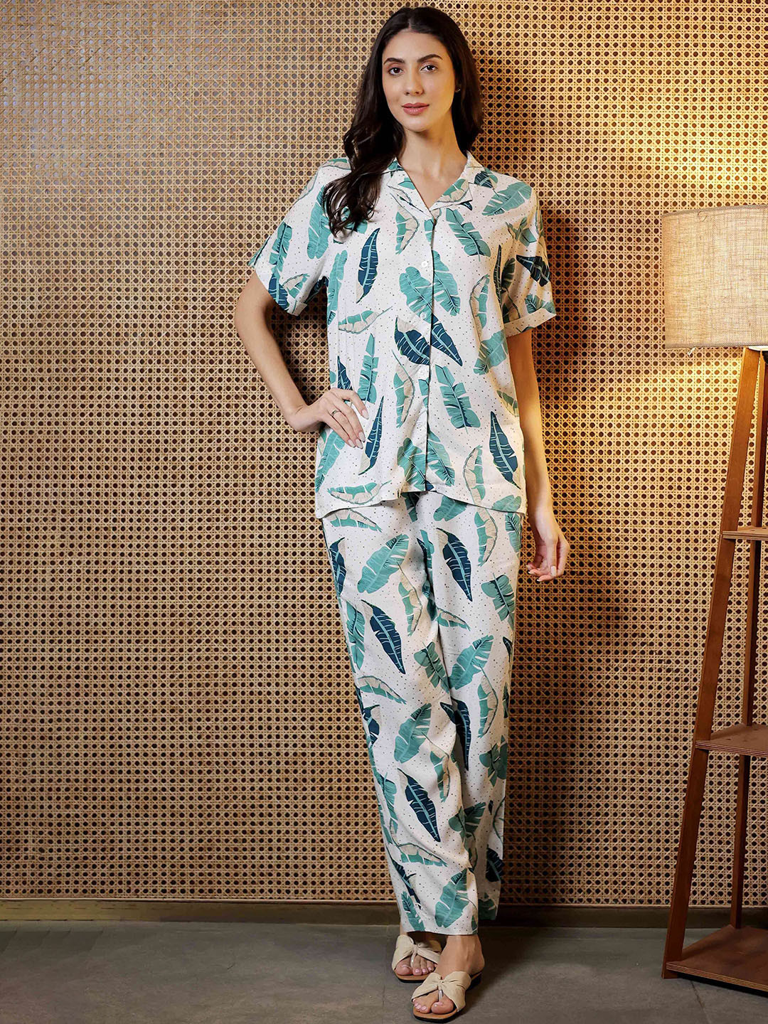 BEOM Women Printed Shirt and Trousers Co-Ord