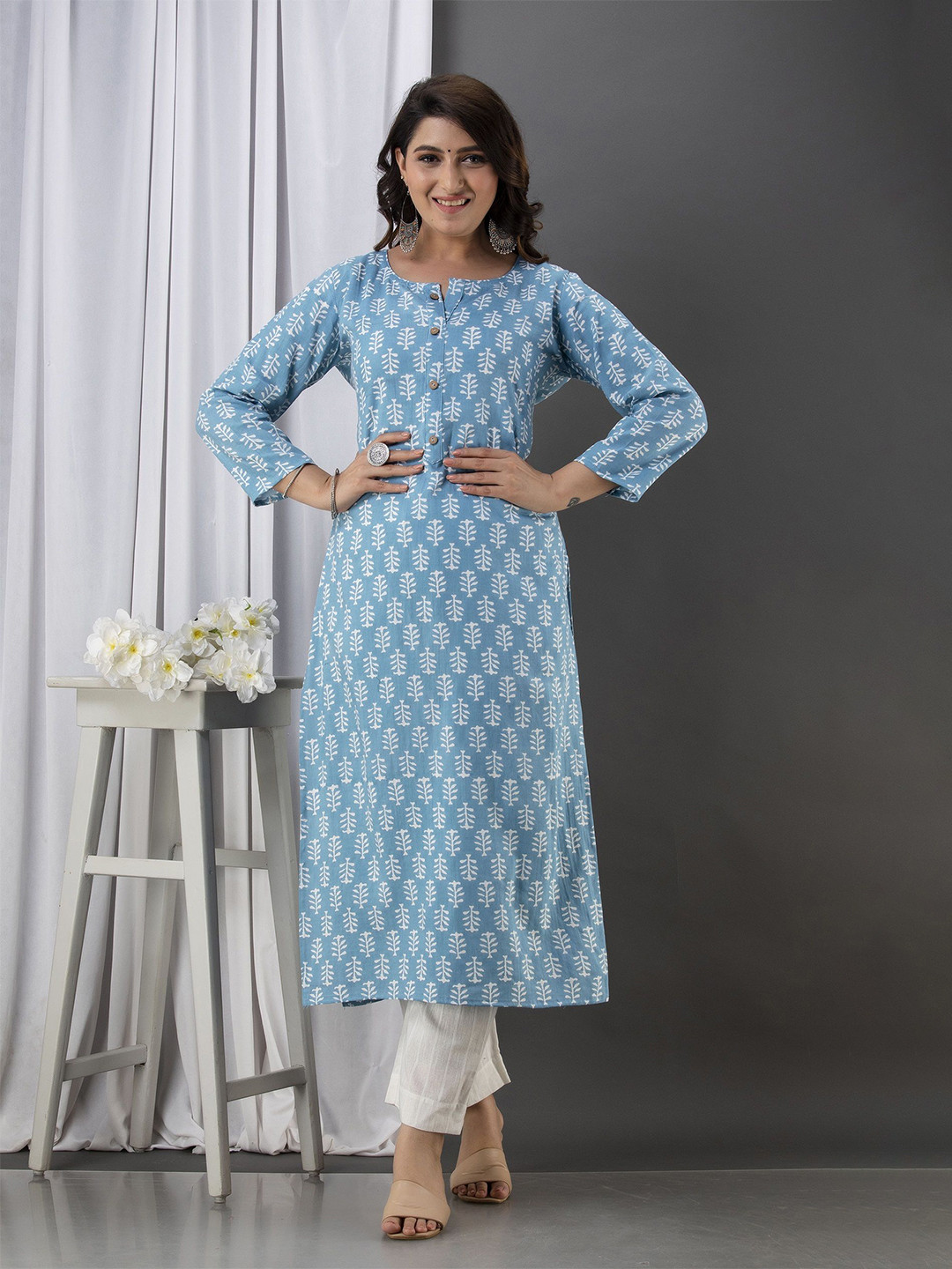 GREYSHADE Women Printed Straight Kurta