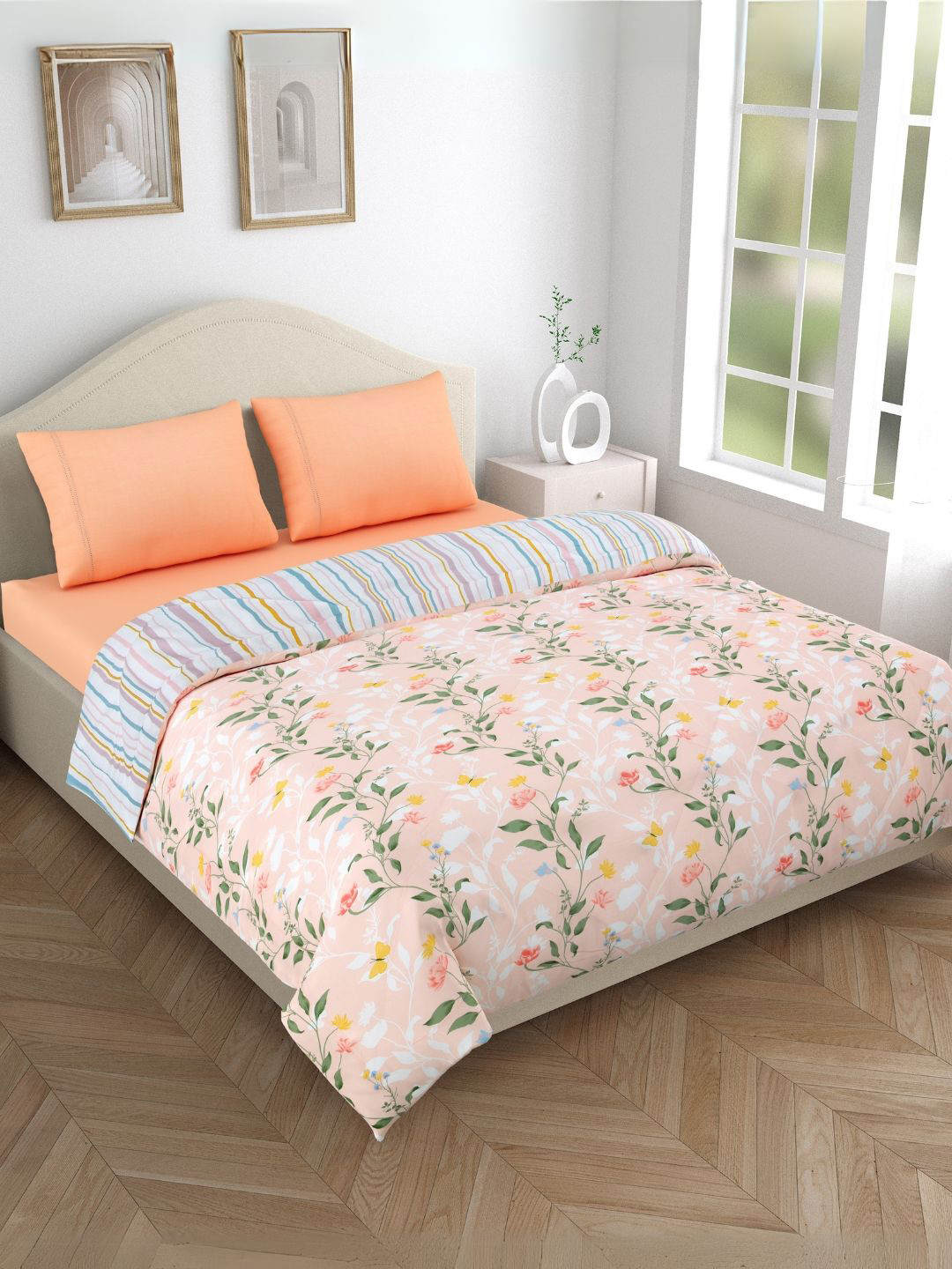haus & kinder Peach-Coloured Floral Printed 150GSM AC Room Double Bed Reversible Comforter