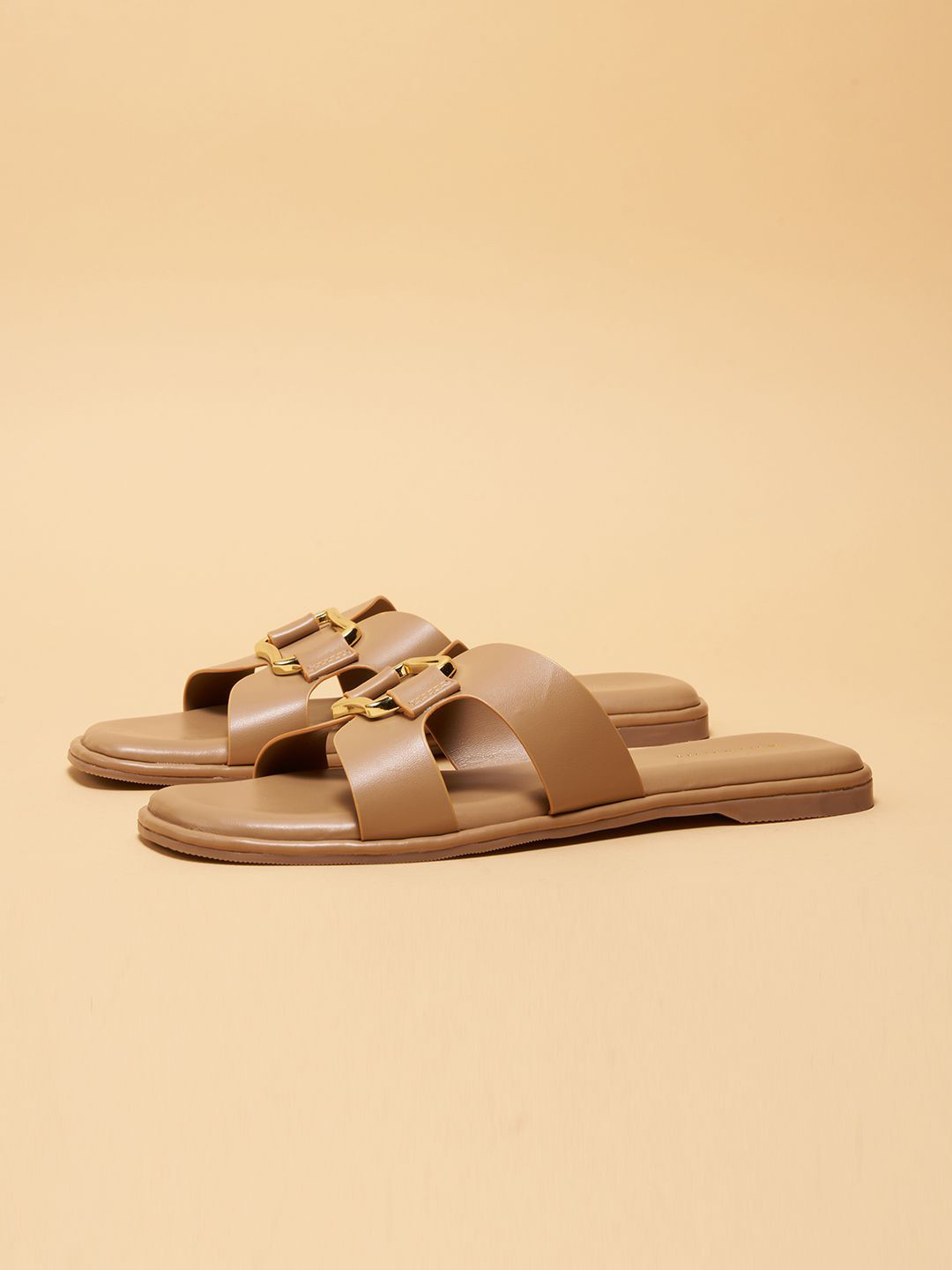 ERIDANI Chloee Casual Flats