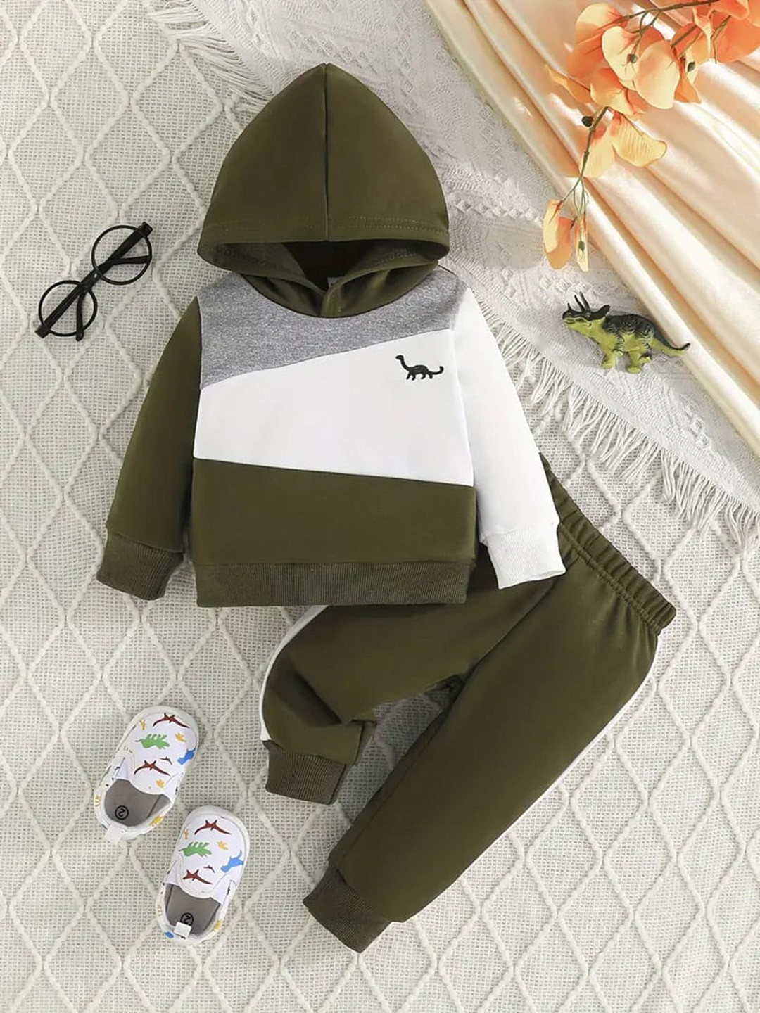 ELPIXIE FASHION Kids Boys Colour blocked Hooded Tracksuit