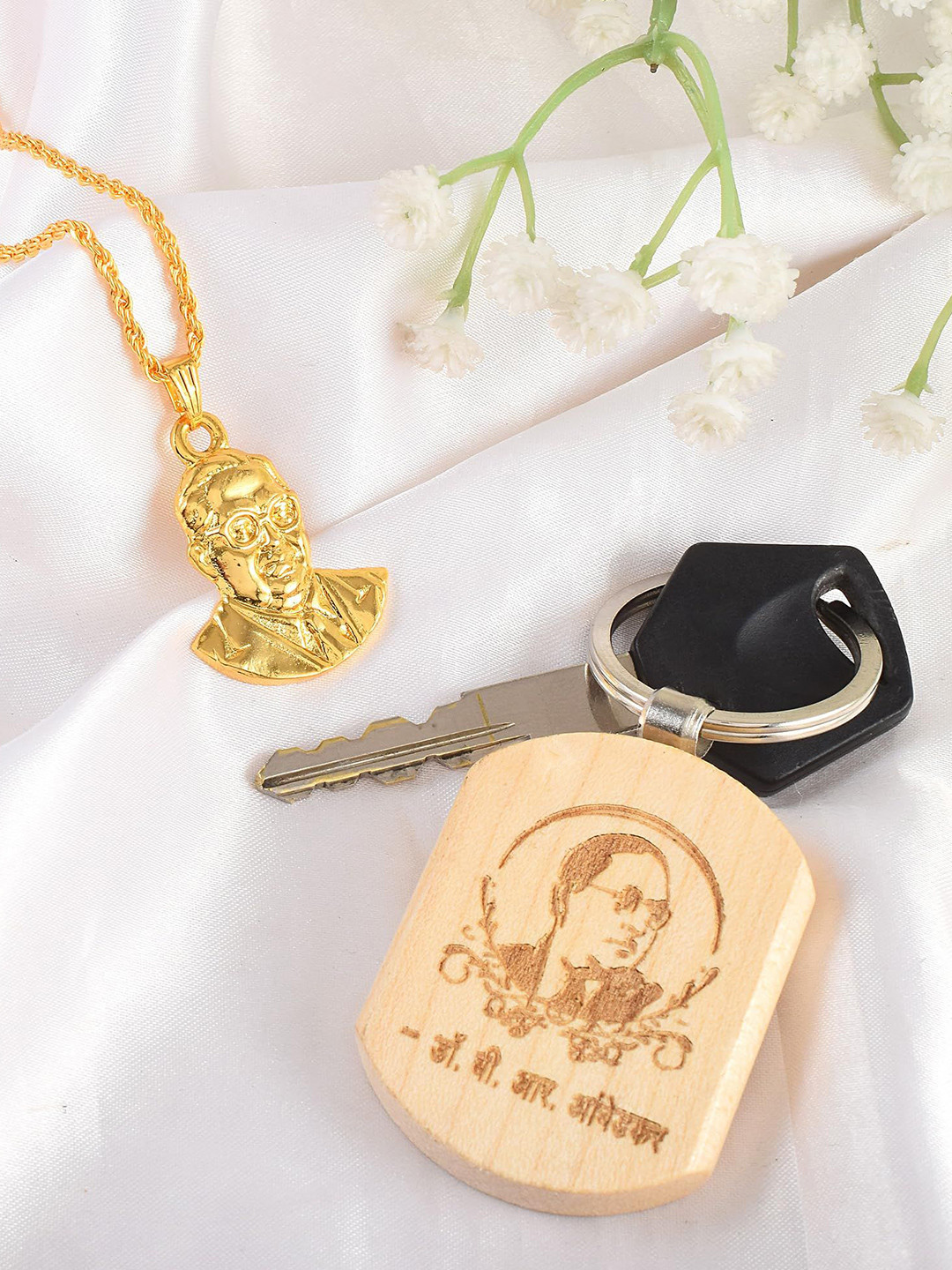 MEMOIR Gold Plated Ambedkar Pendant With Chain